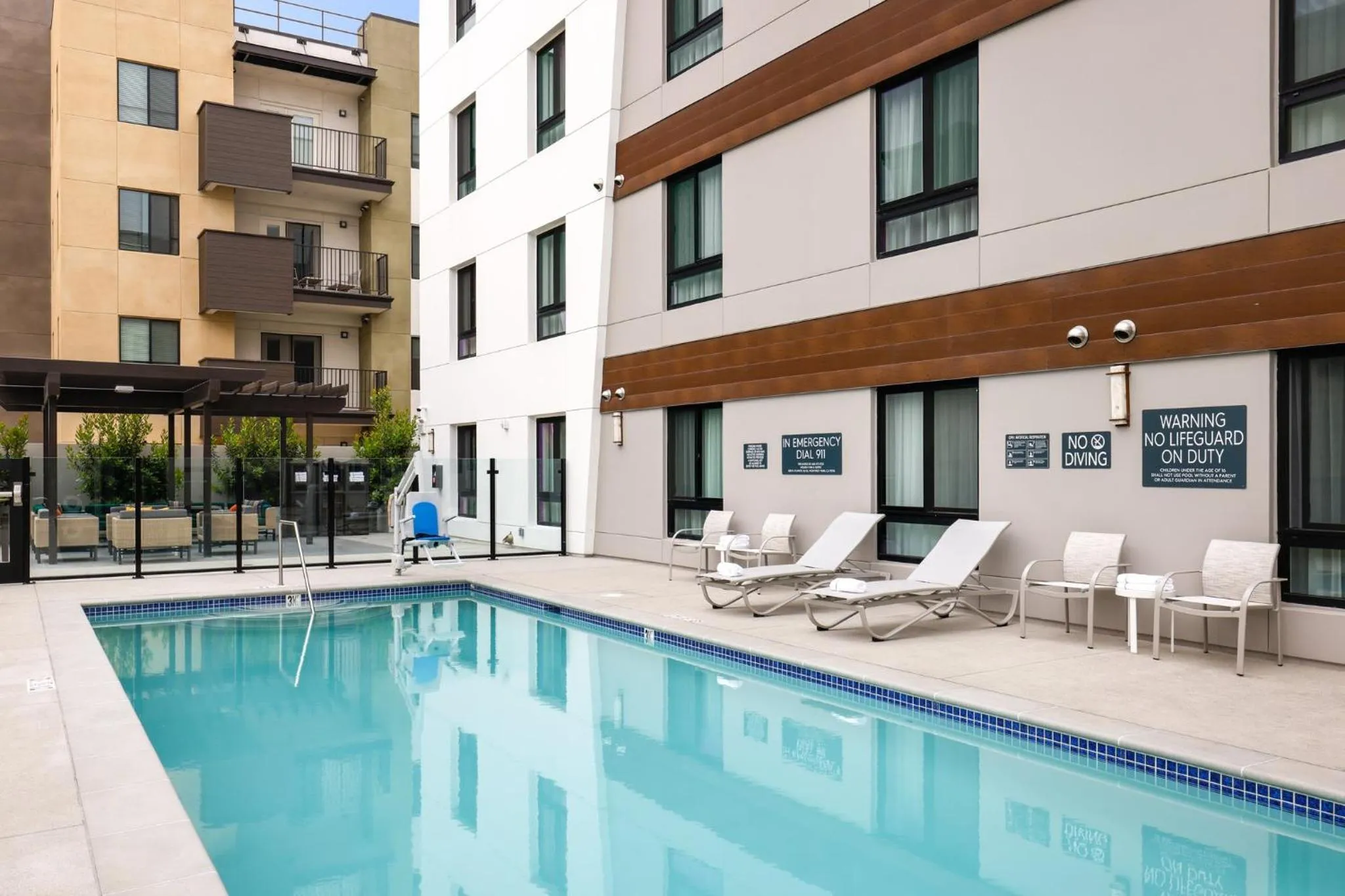 Swimming pool in Holiday Inn & Suites Monterey Park – Los Angeles by IHG