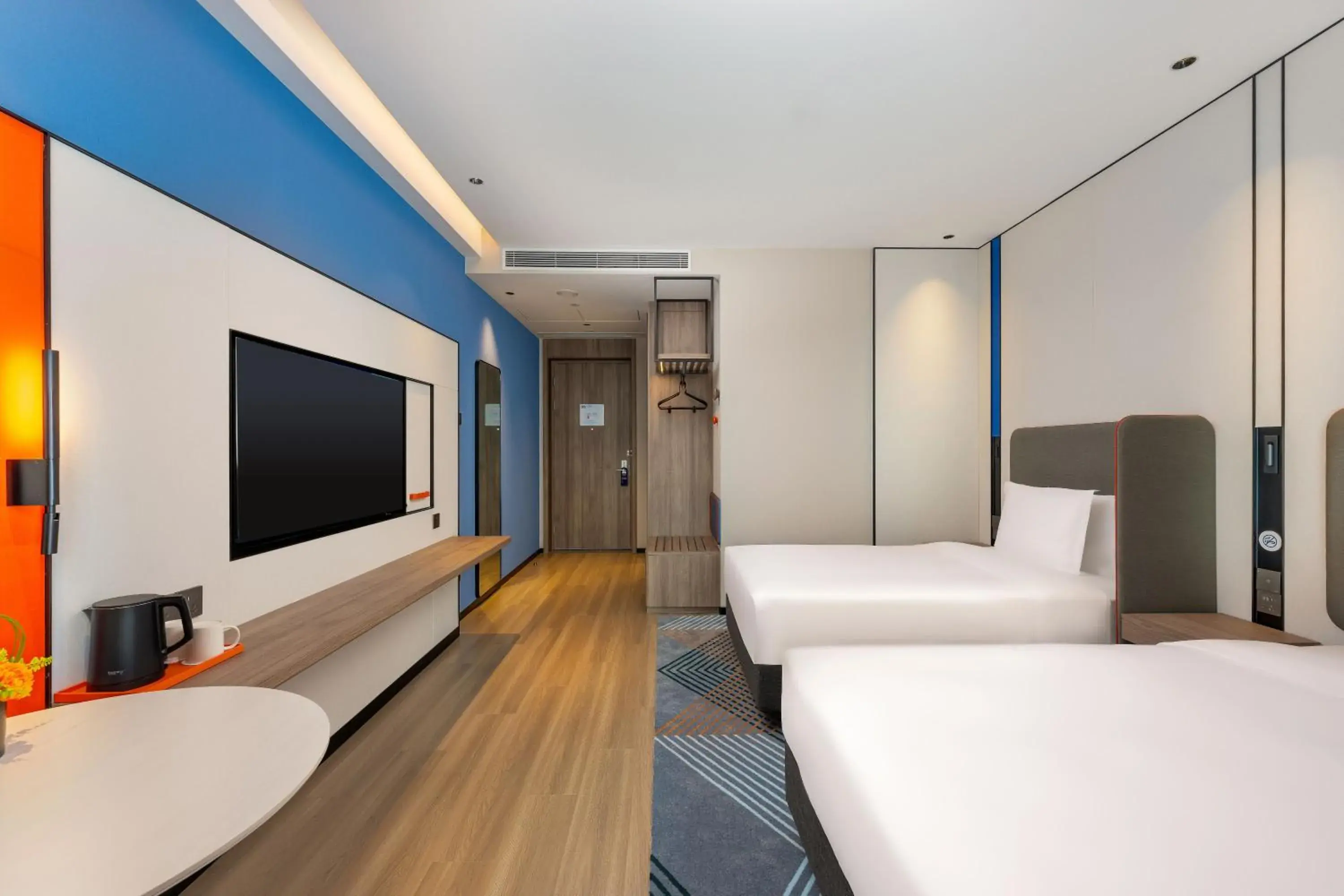 Standard Double Room with Two Double Beds in Holiday Inn Express Liaocheng ETDZ by IHG Standard Double Room with Two Double Beds in Holiday Inn Express Liaocheng ETDZ by IHG