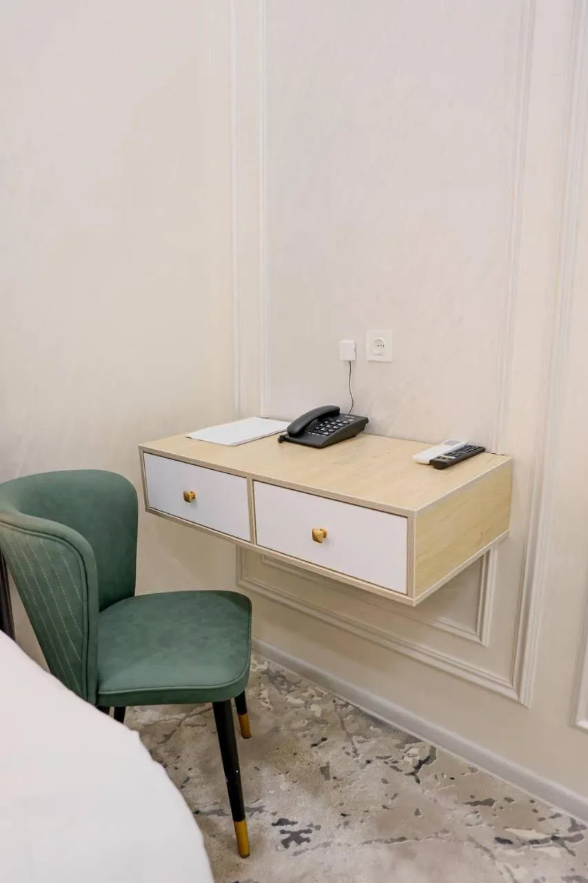 Photo of the whole room in Ko'k Saroy Plaza Hotel