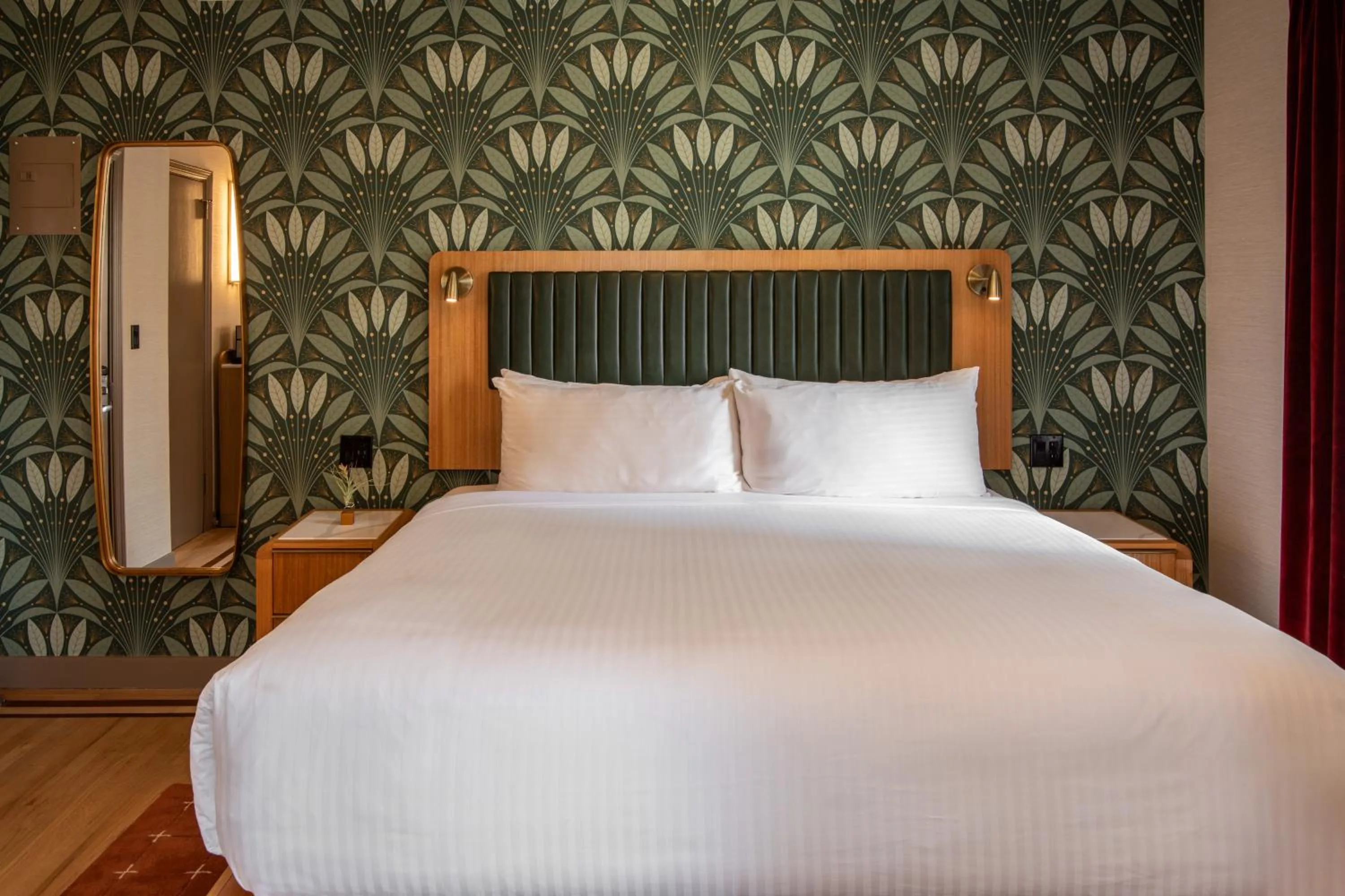 Bedroom, Bed in Hotel Edison Times Square