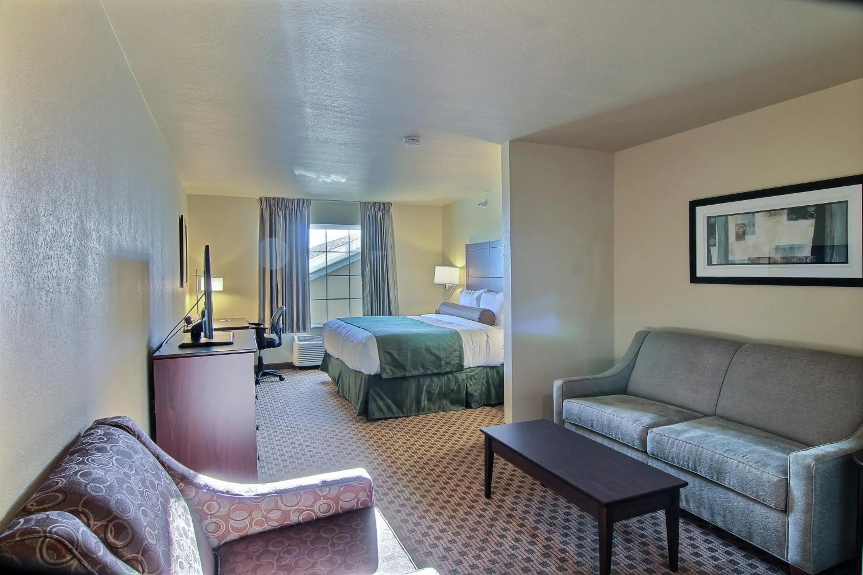 Seating area in Cobblestone Hotel & Suites - Beulah