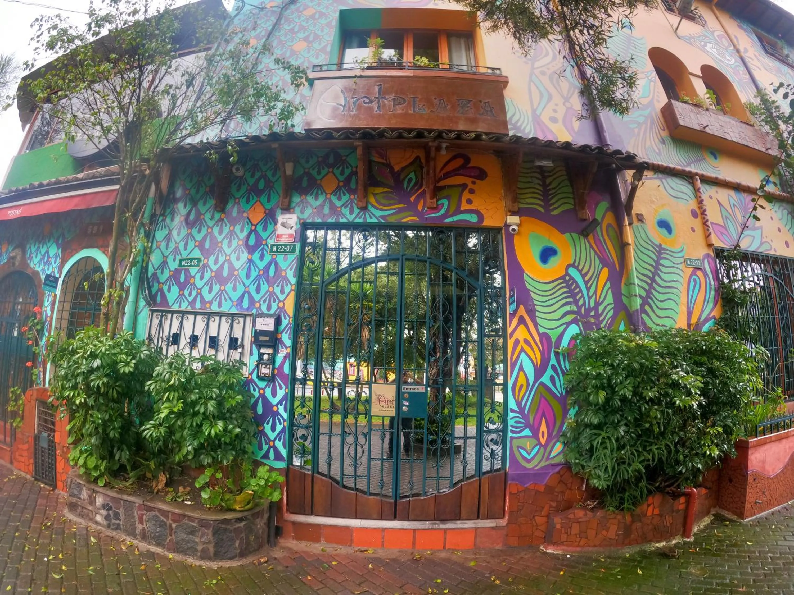 Property building in ArtPlaza