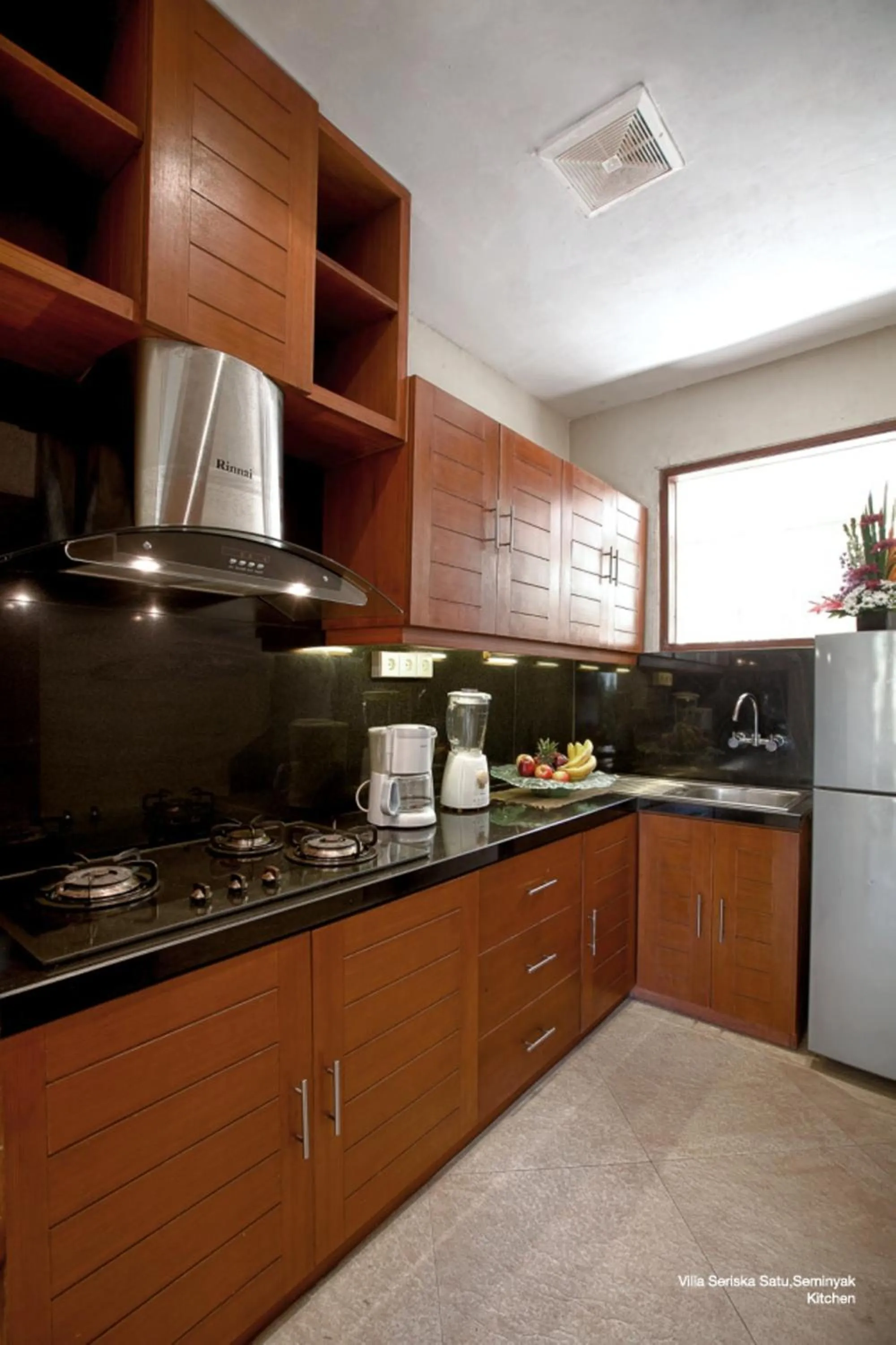 Kitchen or kitchenette in Villa Seriska Seminyak