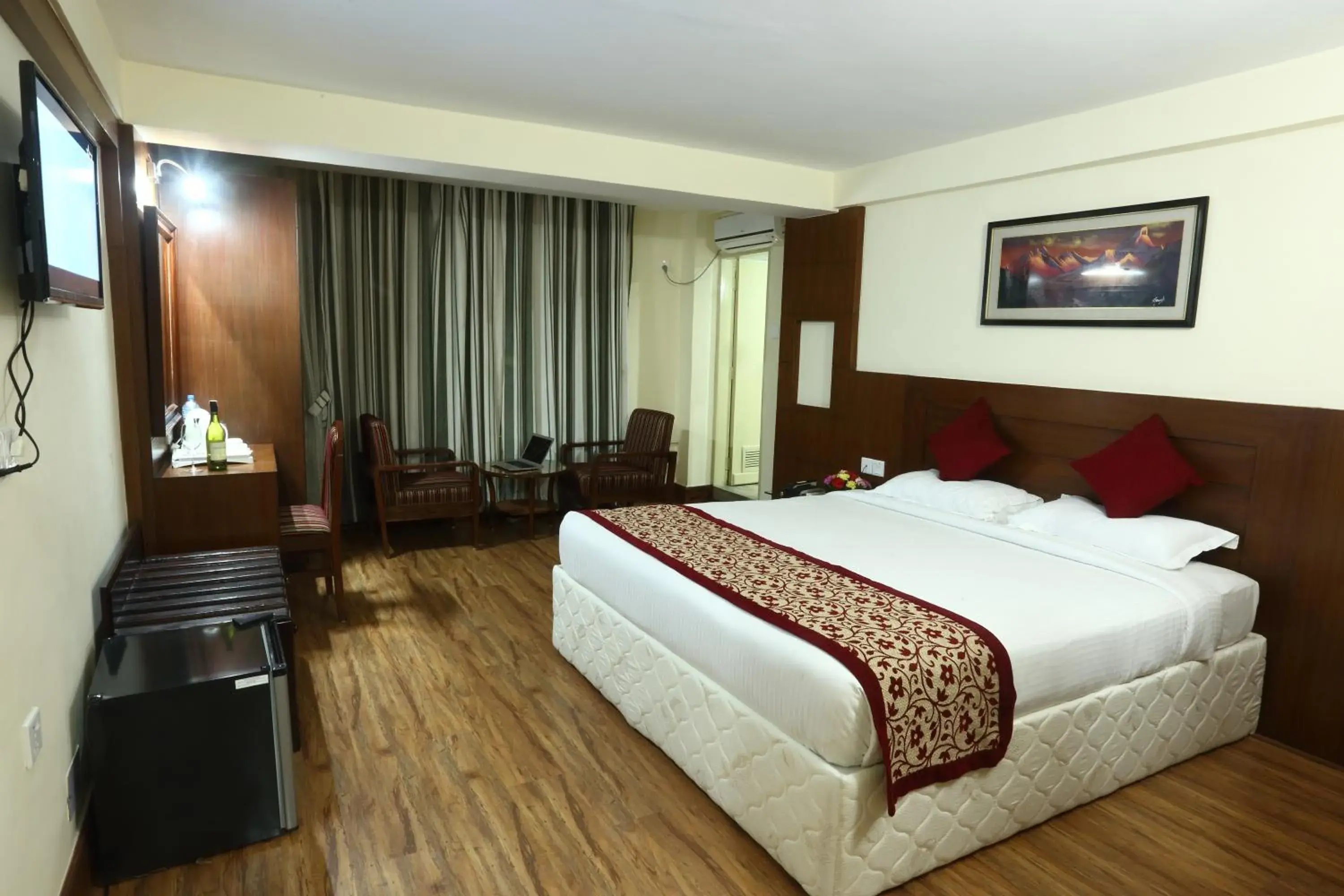 Deluxe Double or Twin Room in Hotel Woodland Kathmandu Deluxe Double or Twin Room in Hotel Woodland Kathmandu