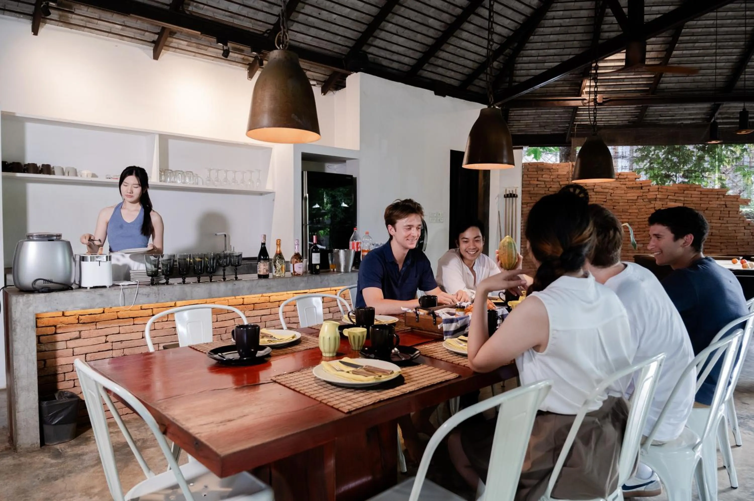 Food and drinks in Tolani Southgate Villa Chiang Mai