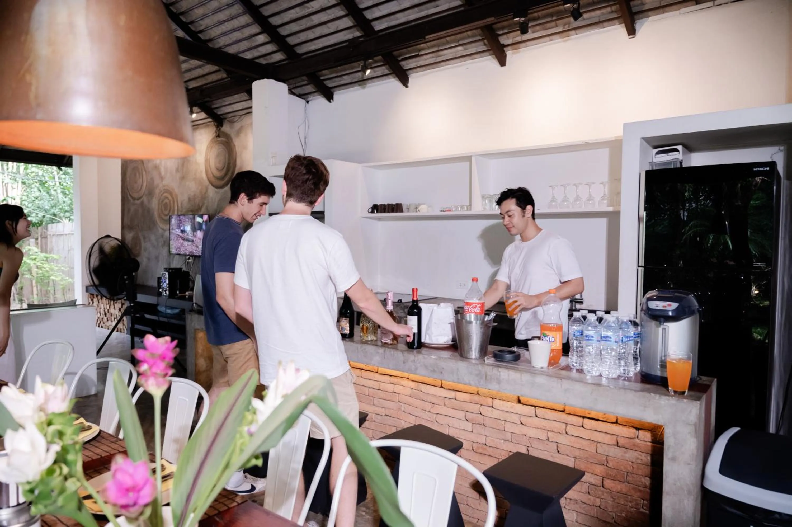 Kitchen or kitchenette in Tolani Southgate Villa Chiang Mai