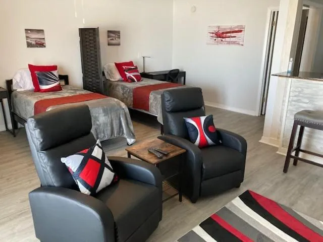 Sebastian Gardens Inn & Suites