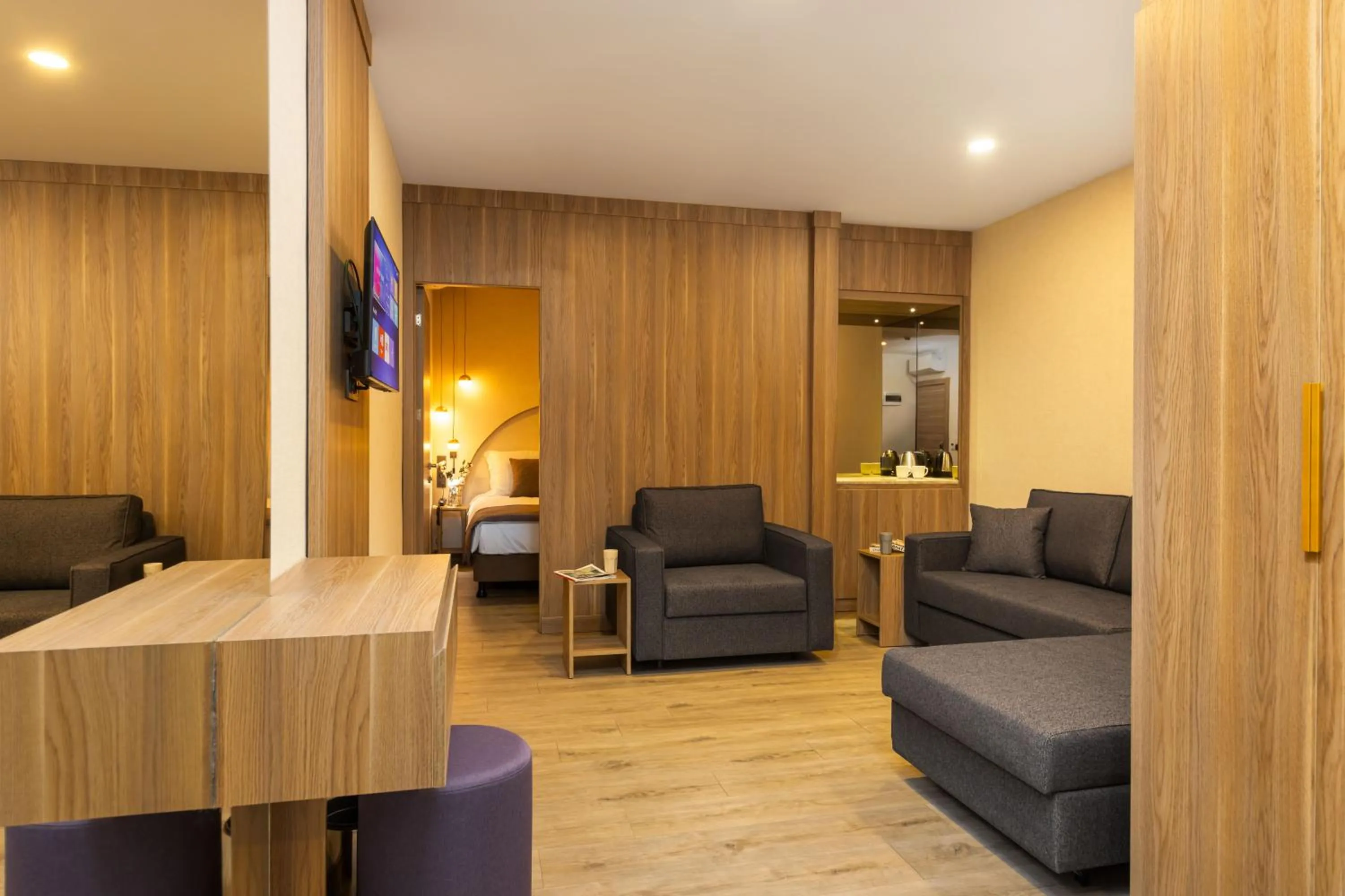 TV and multimedia in Ema Houses