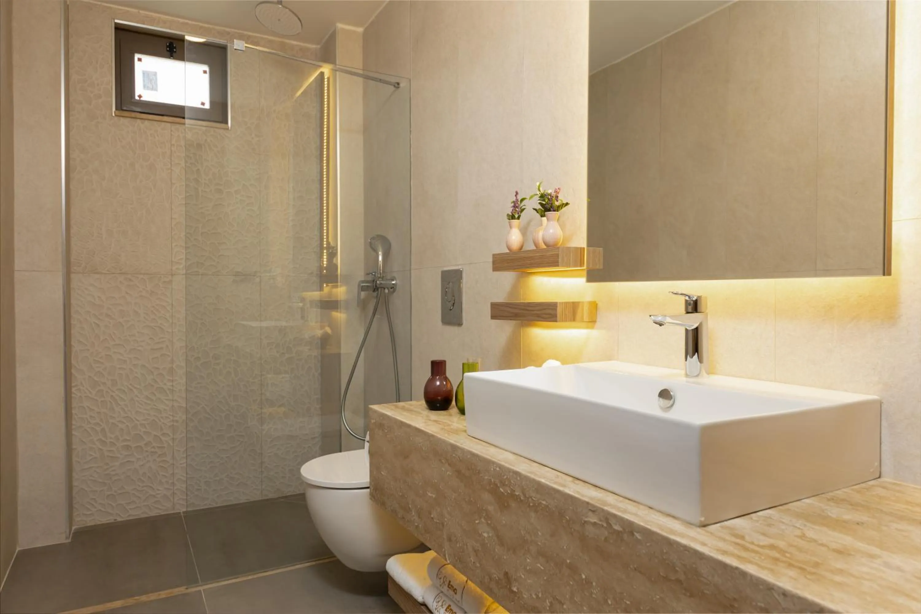 Shower in Ema Houses