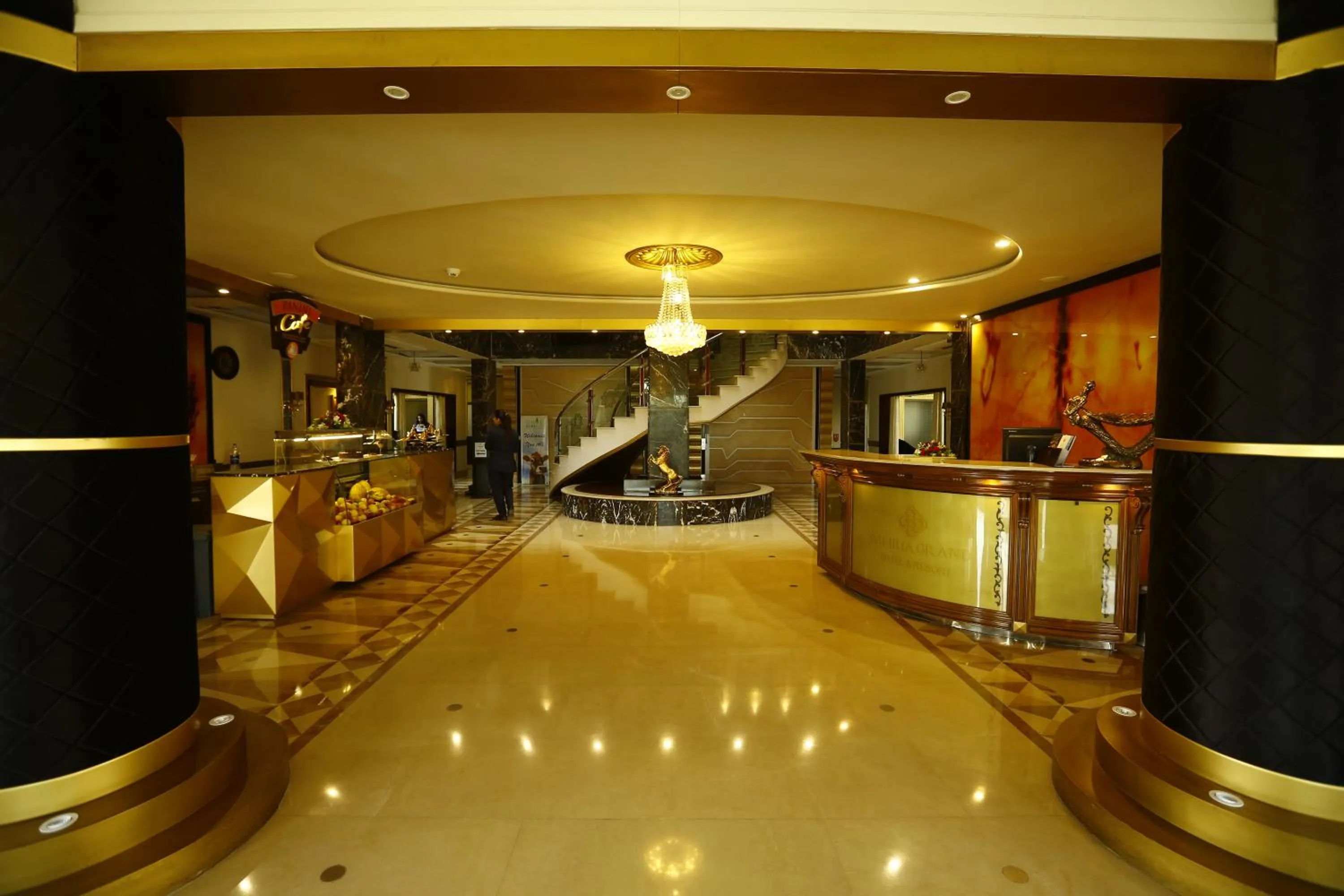Lobby or reception in Bahria Grand Hotel & Resort