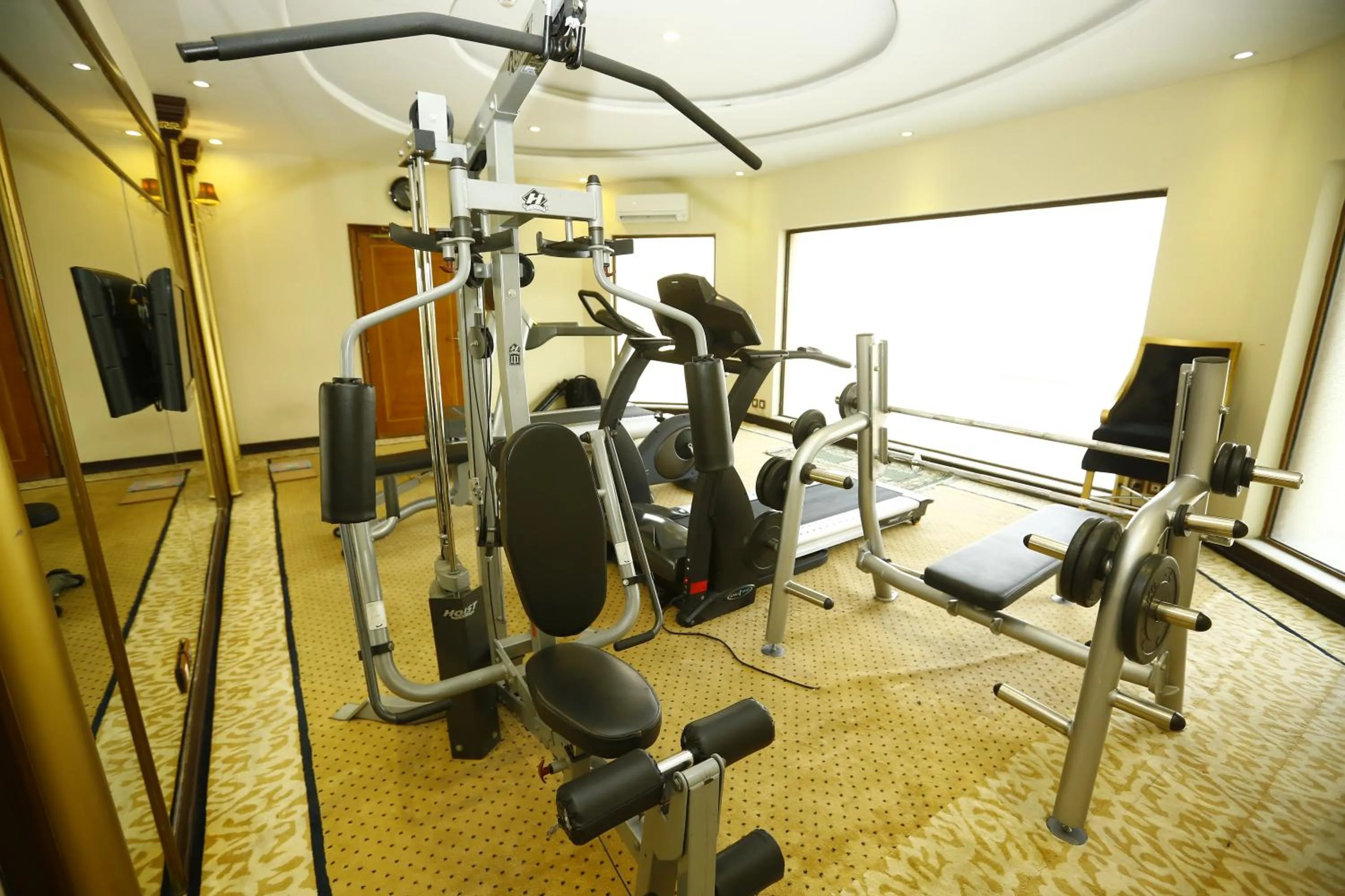 Fitness centre/facilities in Bahria Grand Hotel & Resort