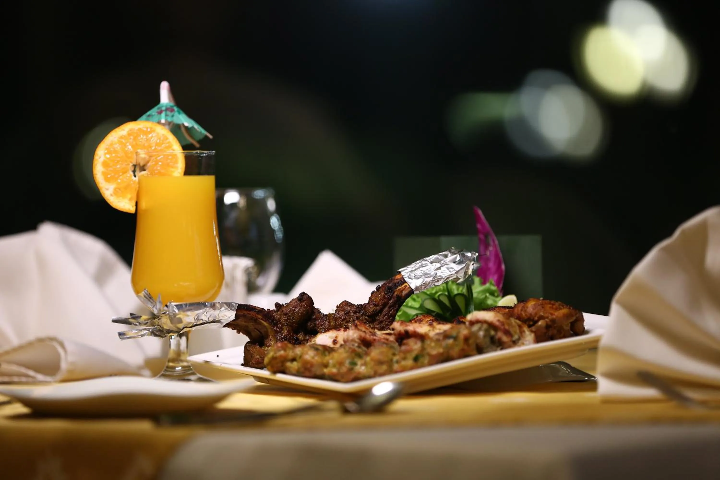 Restaurant/places to eat in Bahria Grand Hotel & Resort