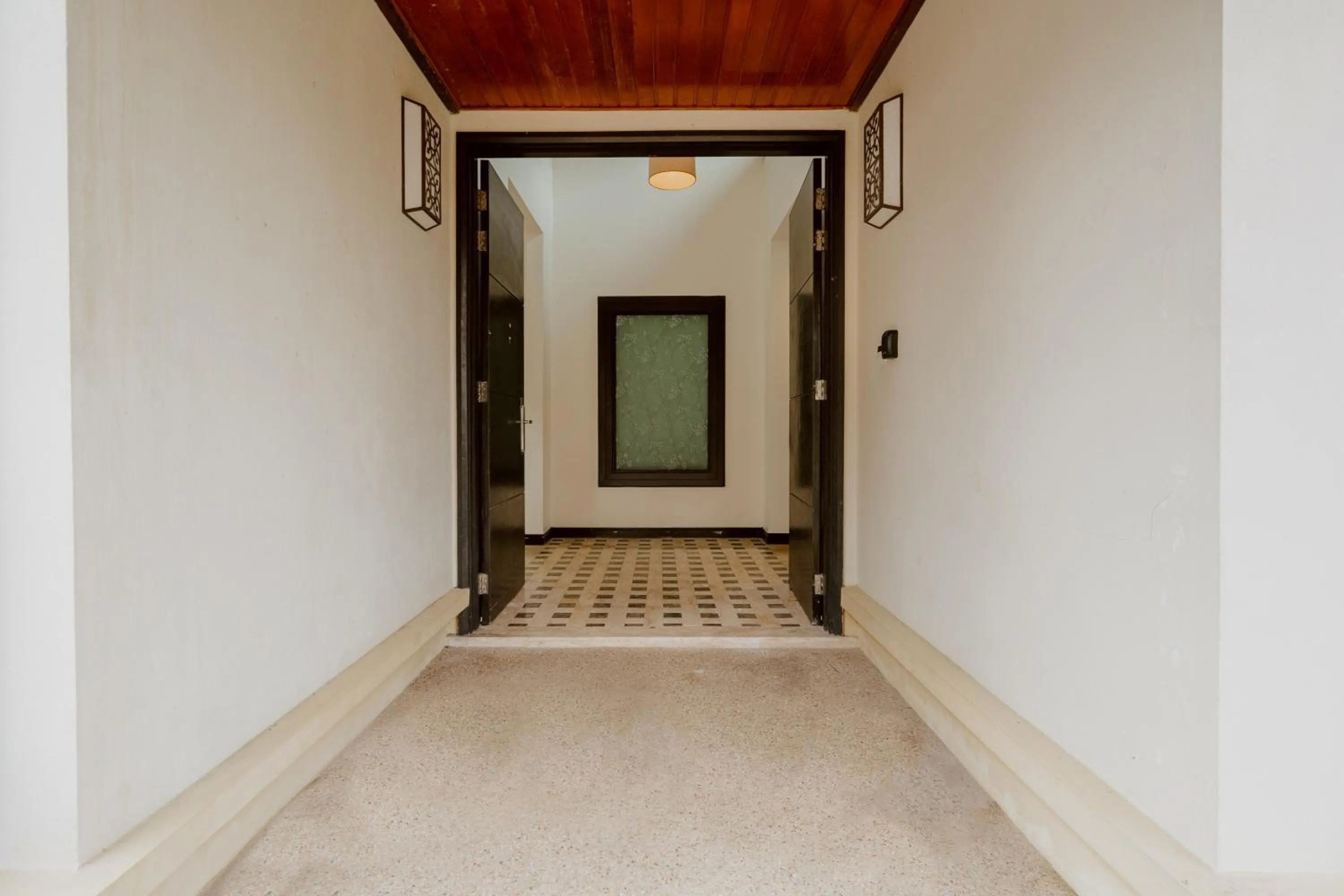 Facade/entrance in Borneo Beach Villa & Suite