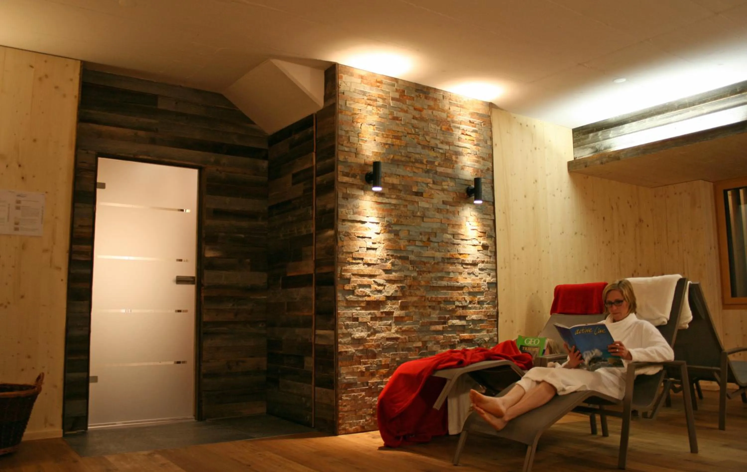 Sauna in Hüttenhotel Husky Lodge