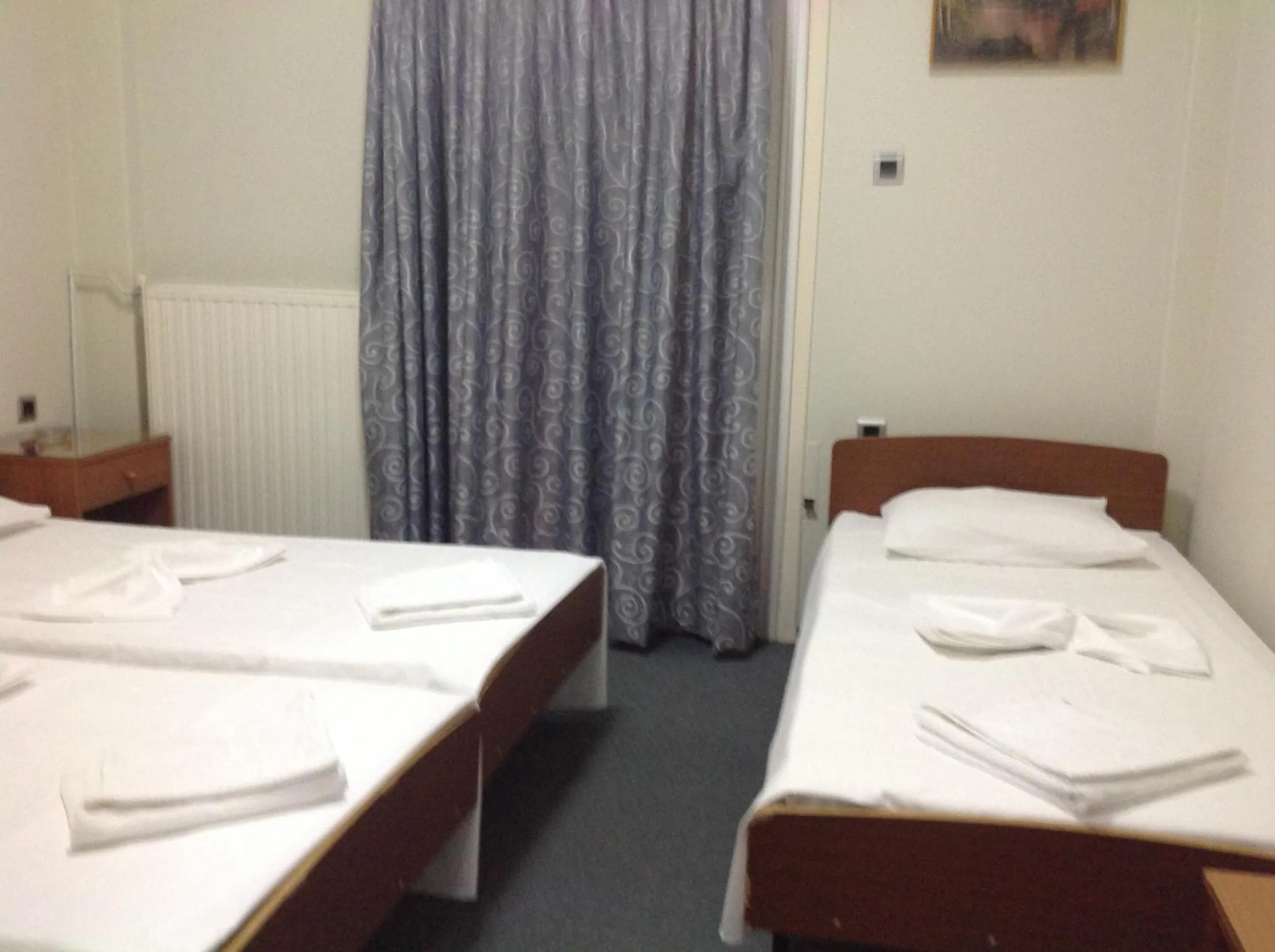 Photo of the whole room, Bed in Morfeas Hotel