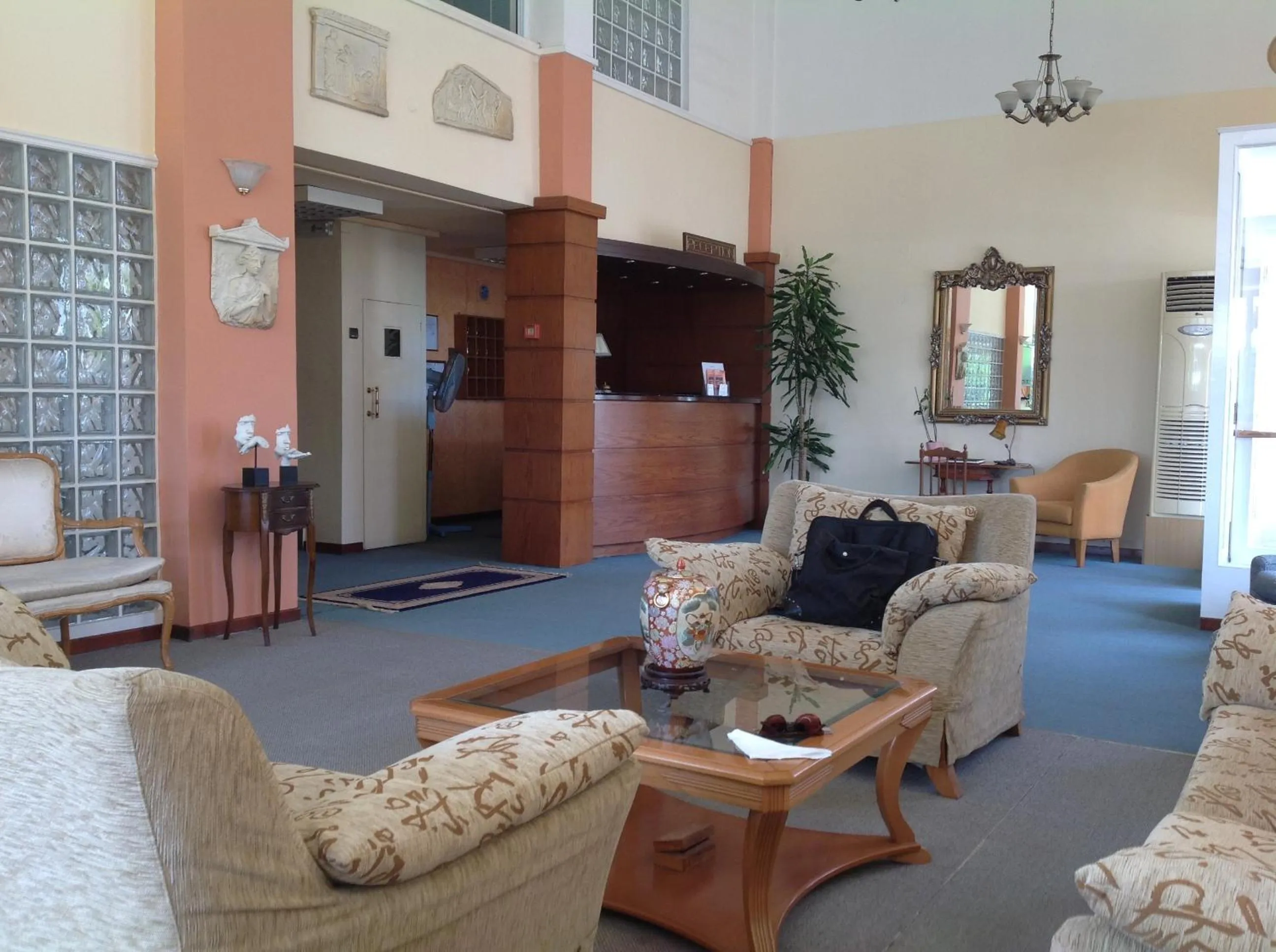 Lobby or reception in Morfeas Hotel