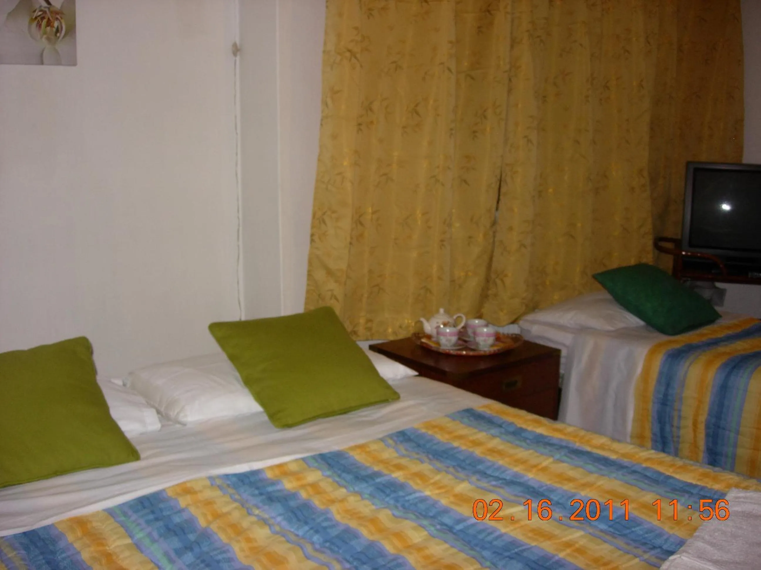 Bedroom, Bed in Big Brother Bed & Rooms