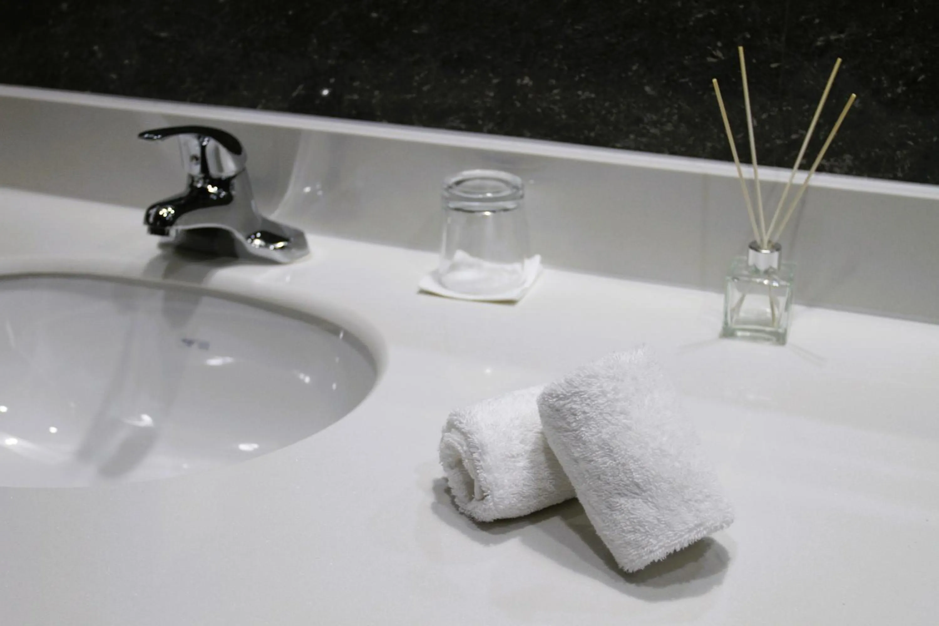 Bathroom in Flow Hotel Benguela