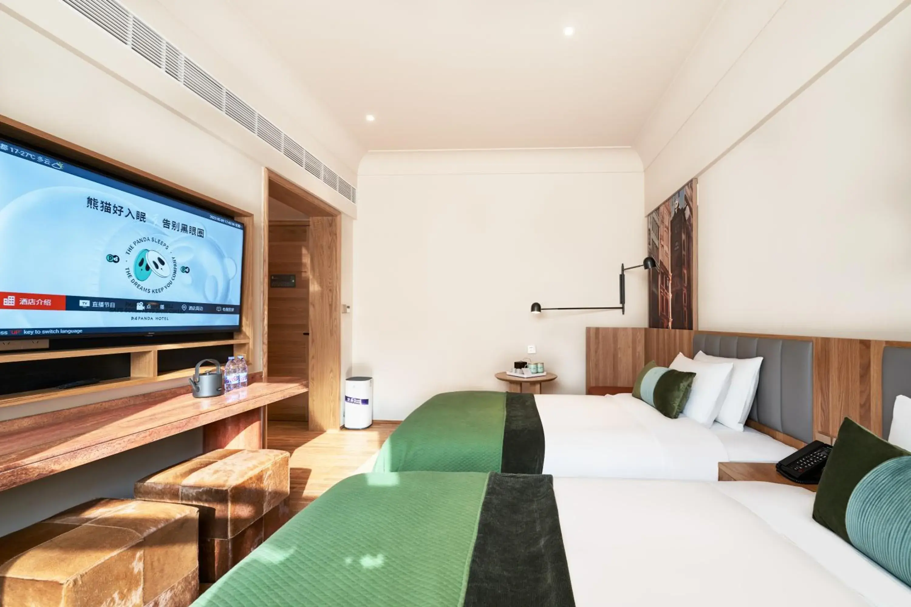 Deluxe Twin Room - single occupancy in Panda Hotel Deluxe Twin Room - single occupancy in Panda Hotel