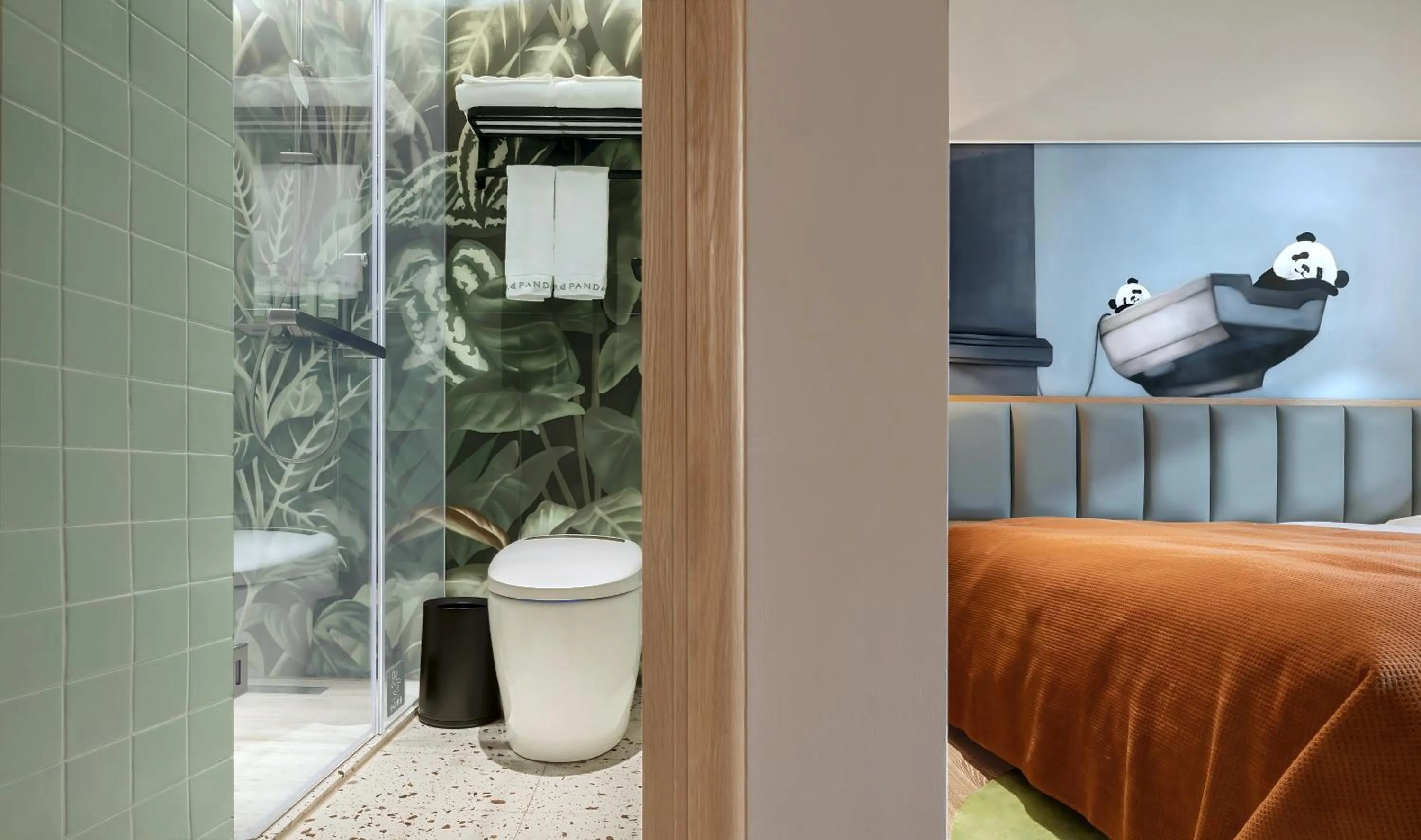 Toilet in Panda Hotel