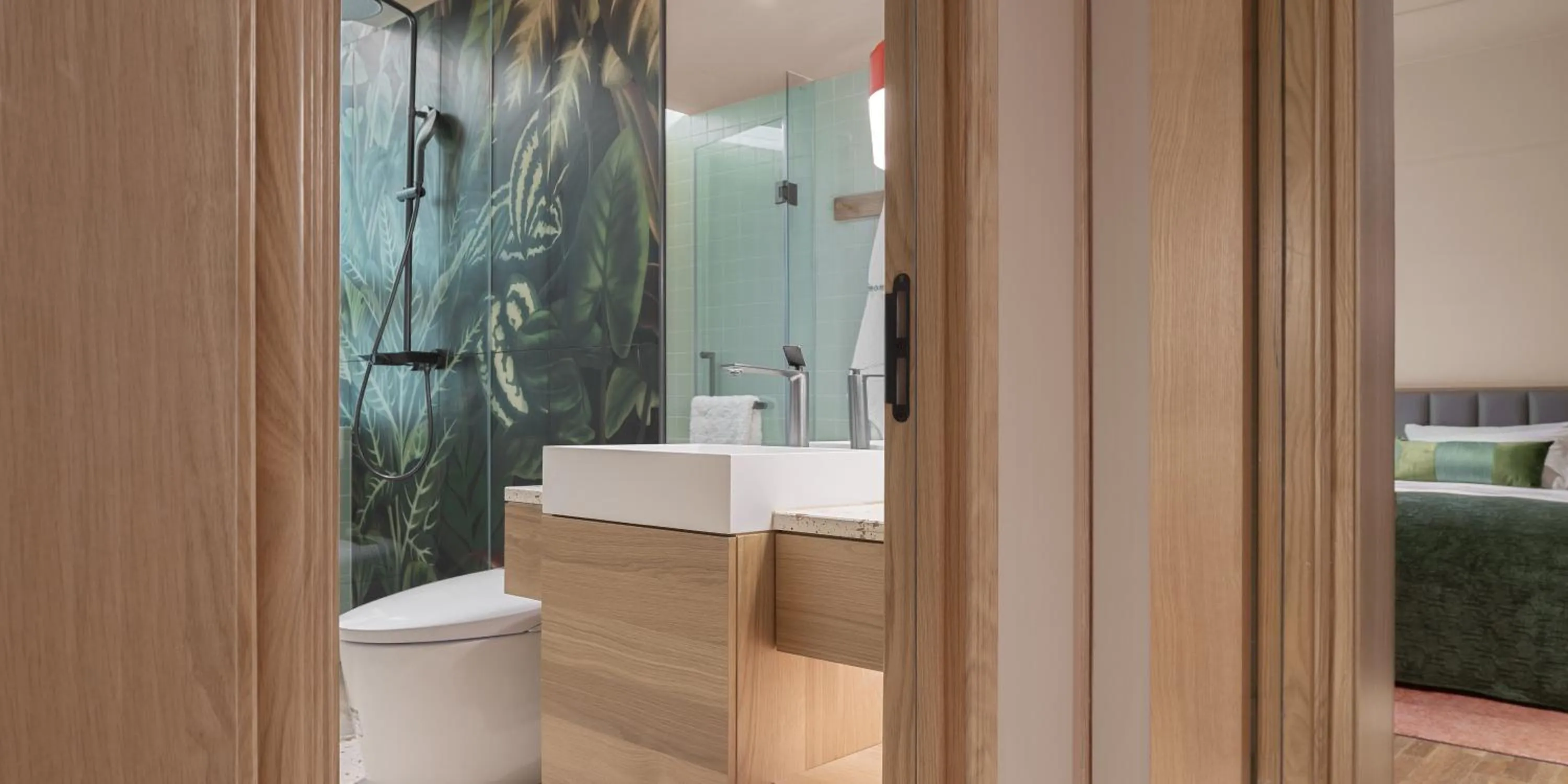 Toilet in Panda Hotel