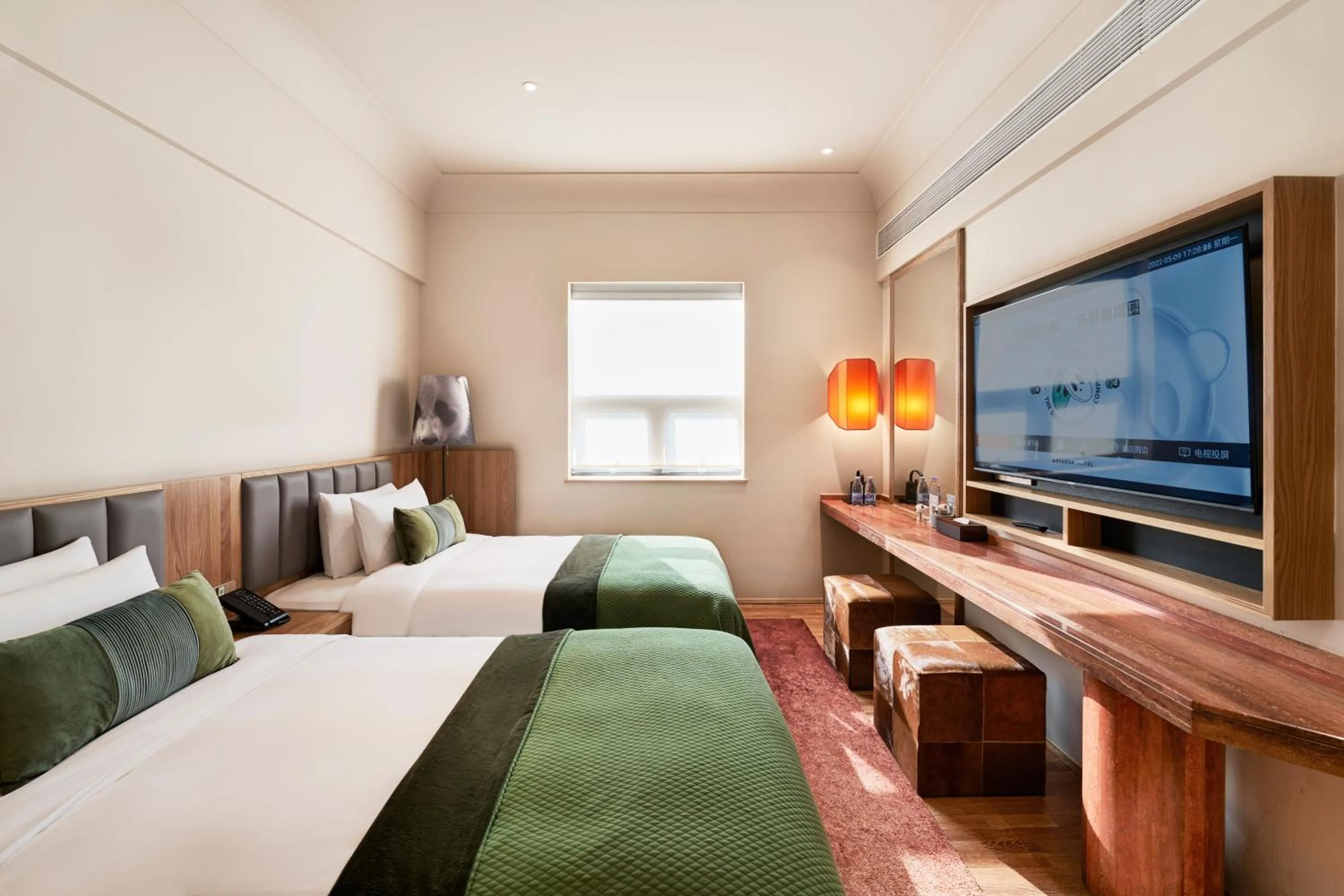 Bedroom, Bed in Panda Hotel