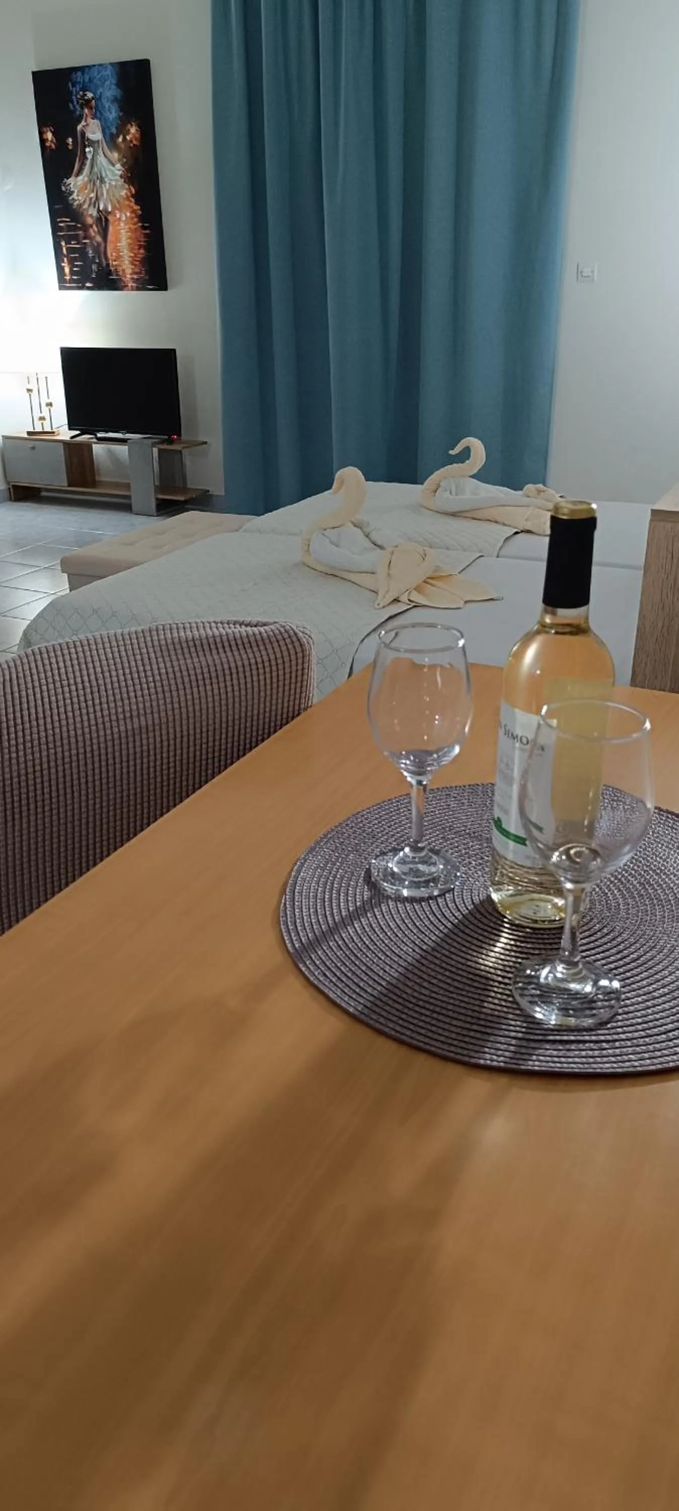 TV and multimedia in Pyrgos Hotel Apartments