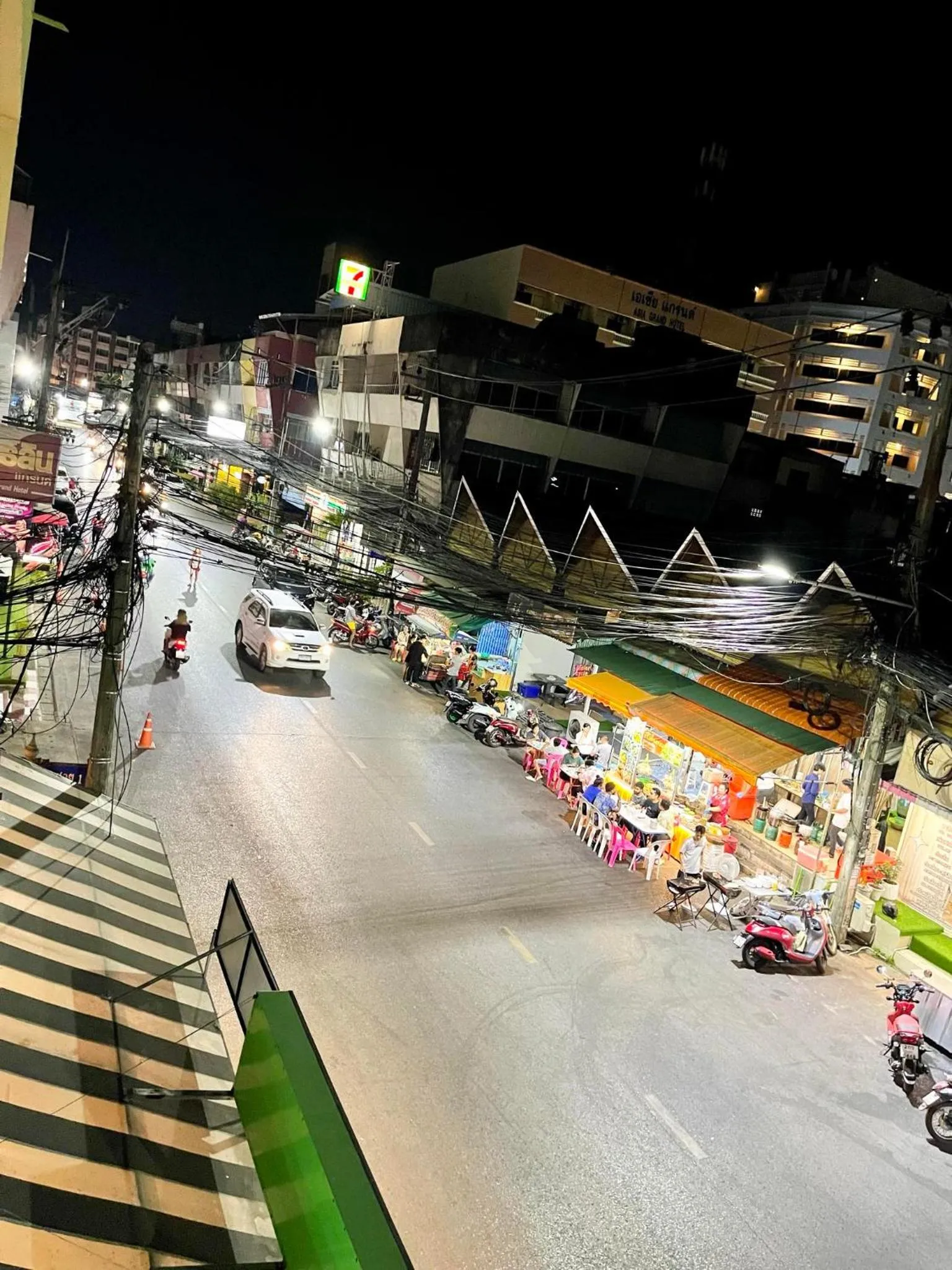 City view in Lamoon 90s