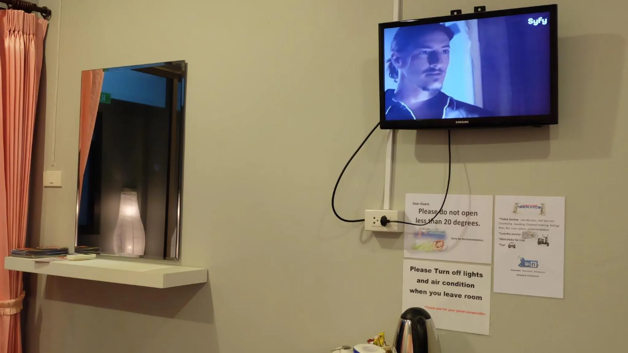 Marina hut guest house