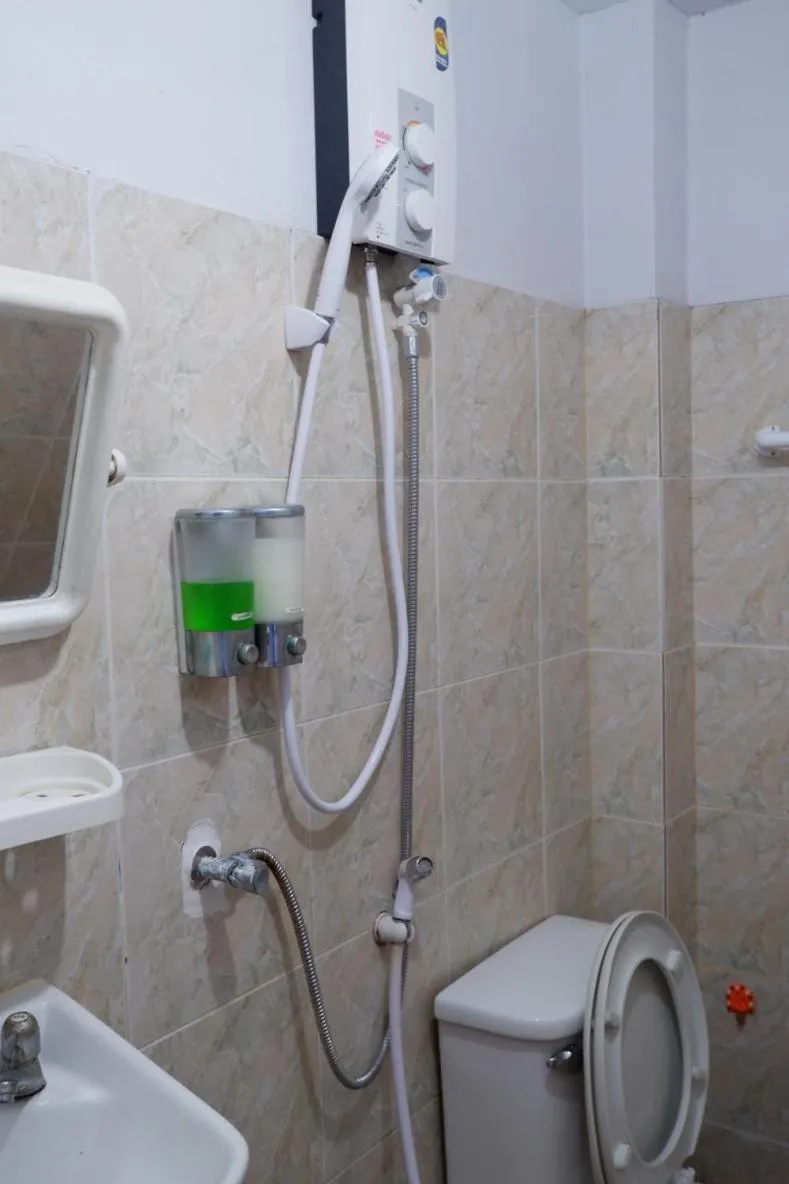 Marina hut guest house