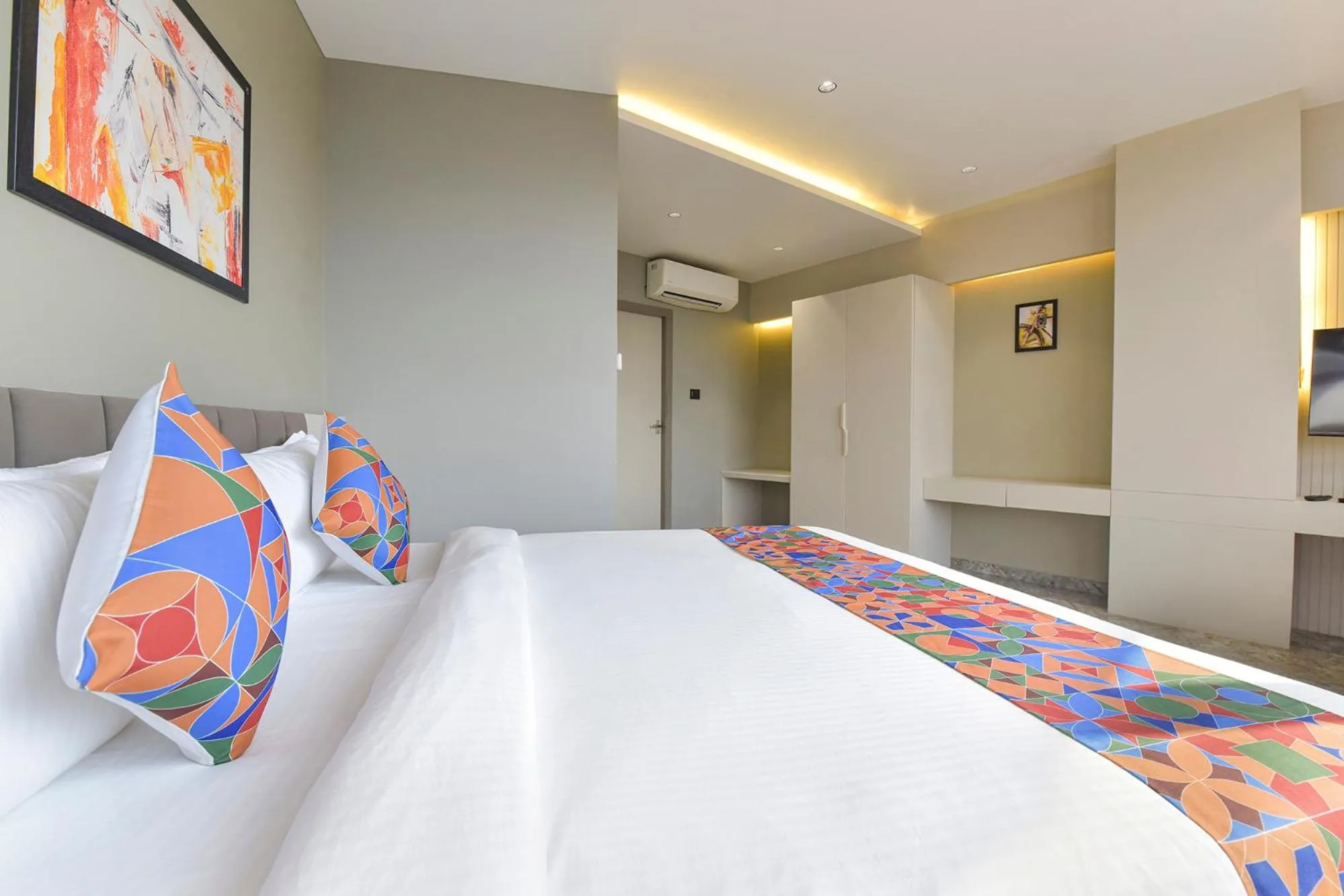 Bed in FabHotel Prime The Grey Circle