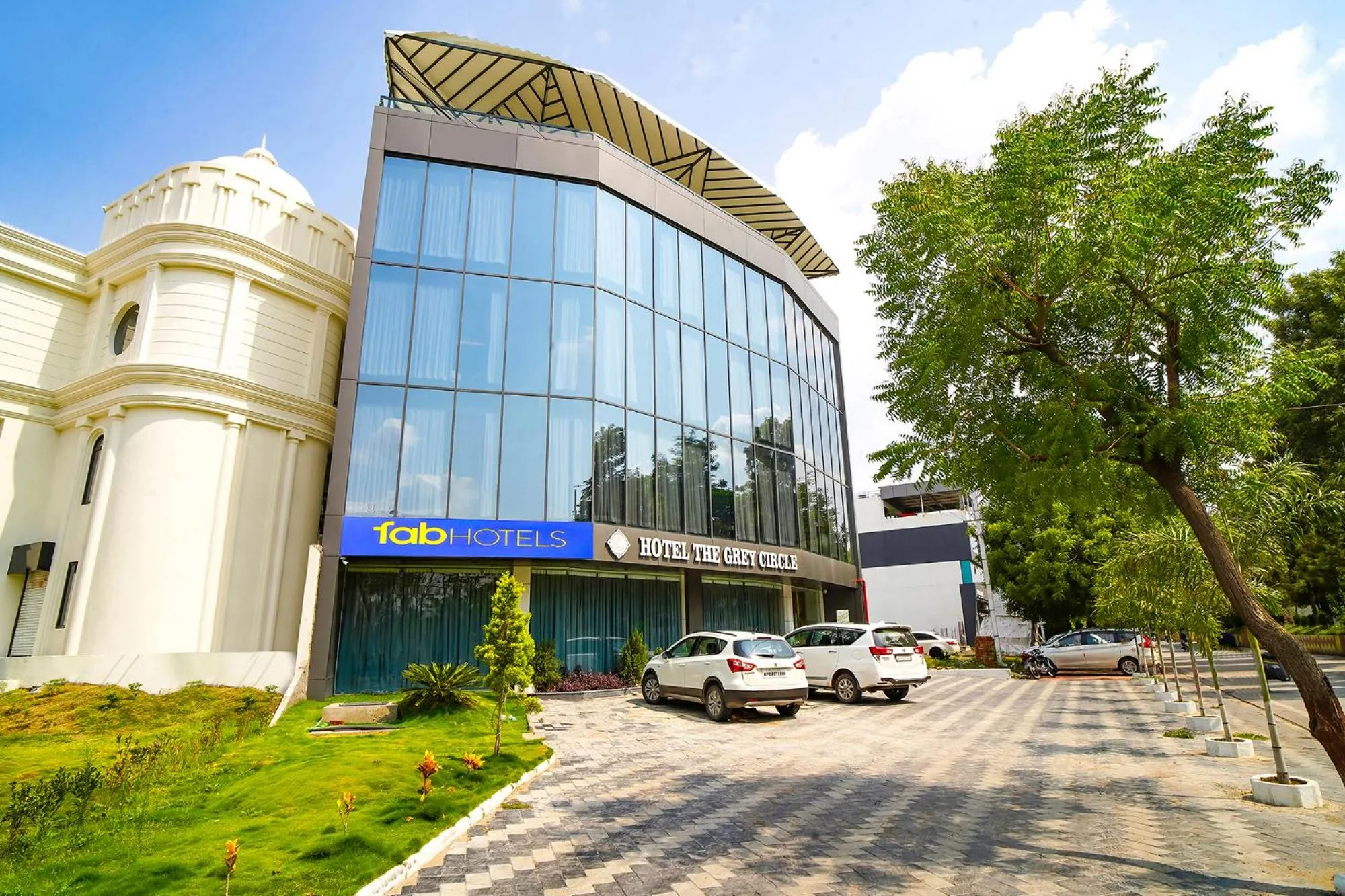 FabHotel Prime The Grey Circle