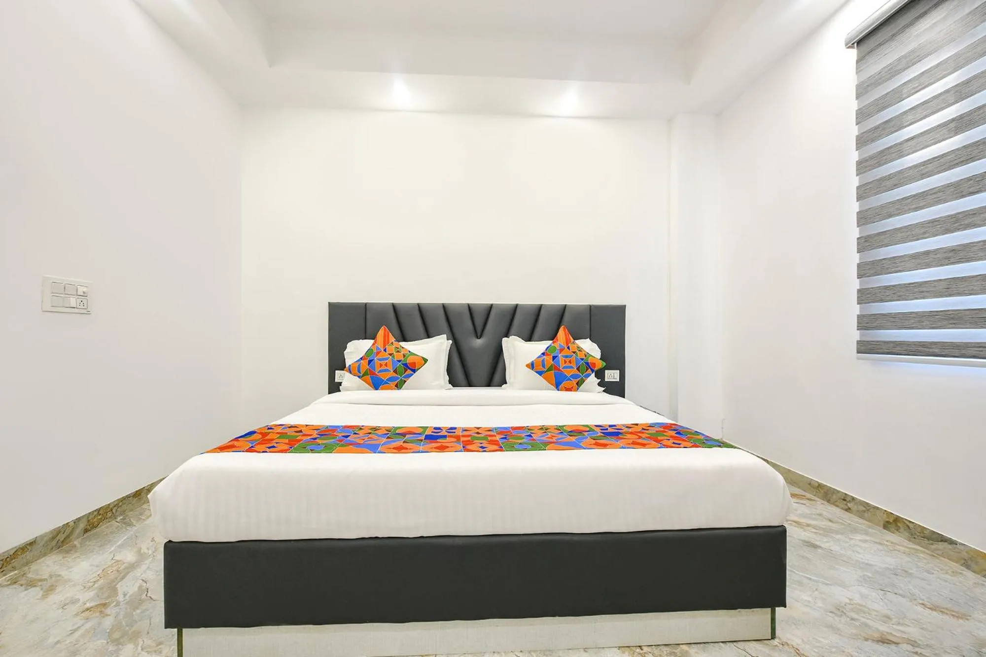 Bed in FabHotel The Premium Villa