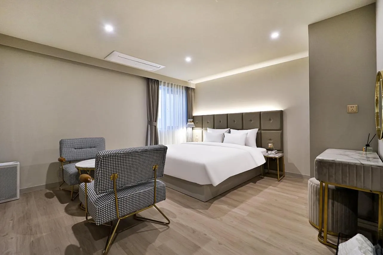 Photo of the whole room, Bed in Denbasta Hotel Daeyeon