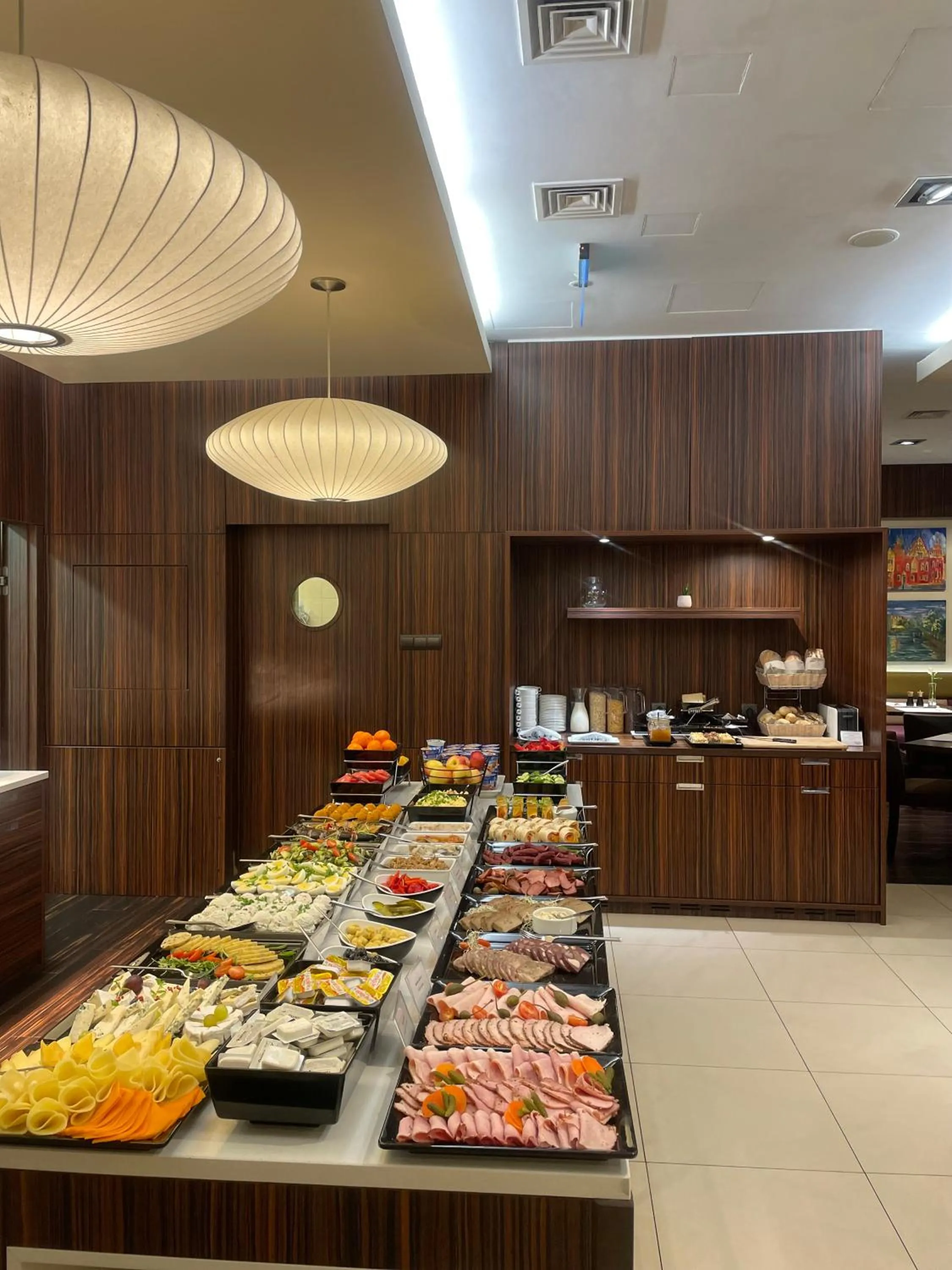 Breakfast in Hotel DeSilva Premium Opole