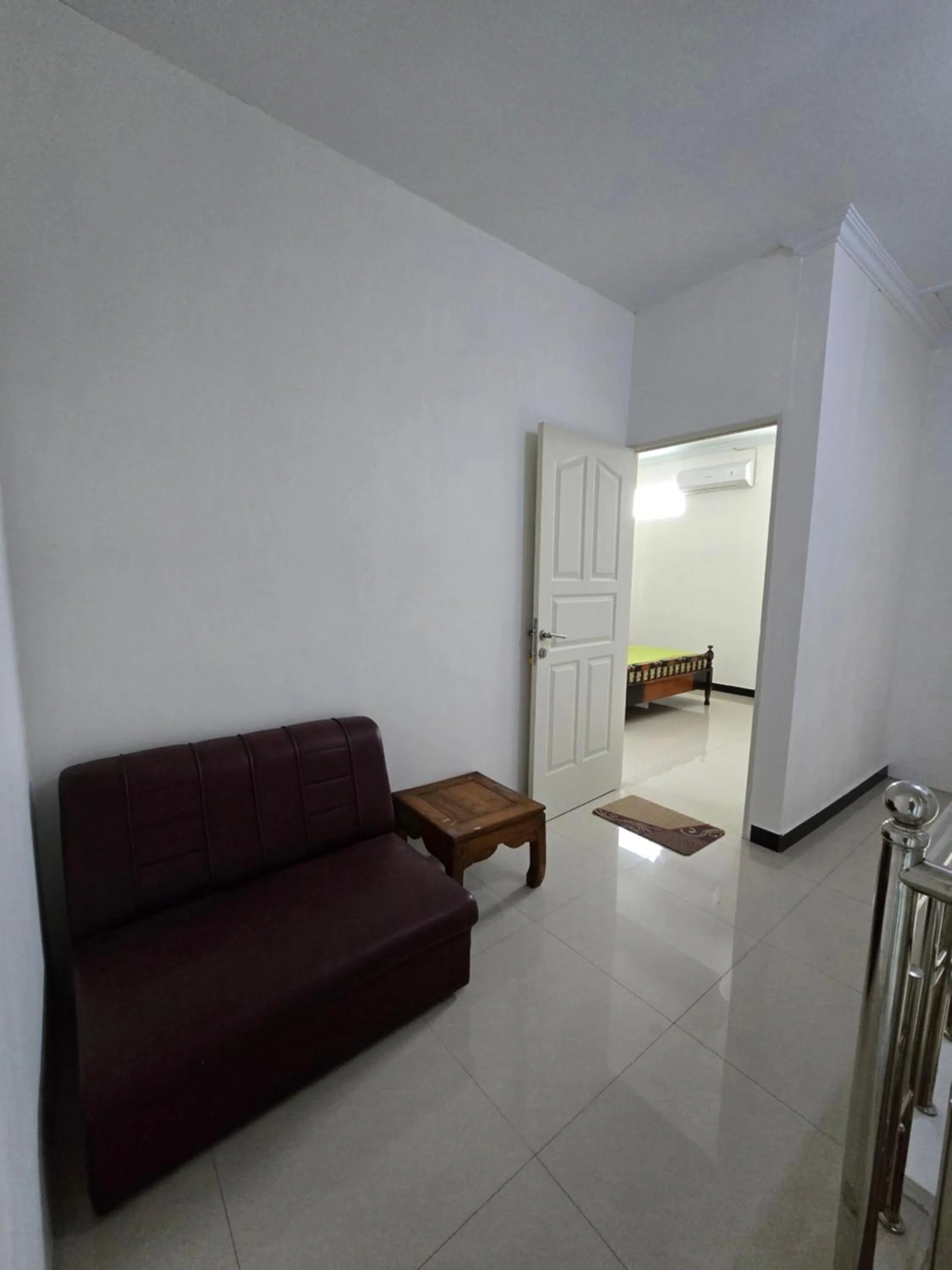 Seating area in Omah Manahan