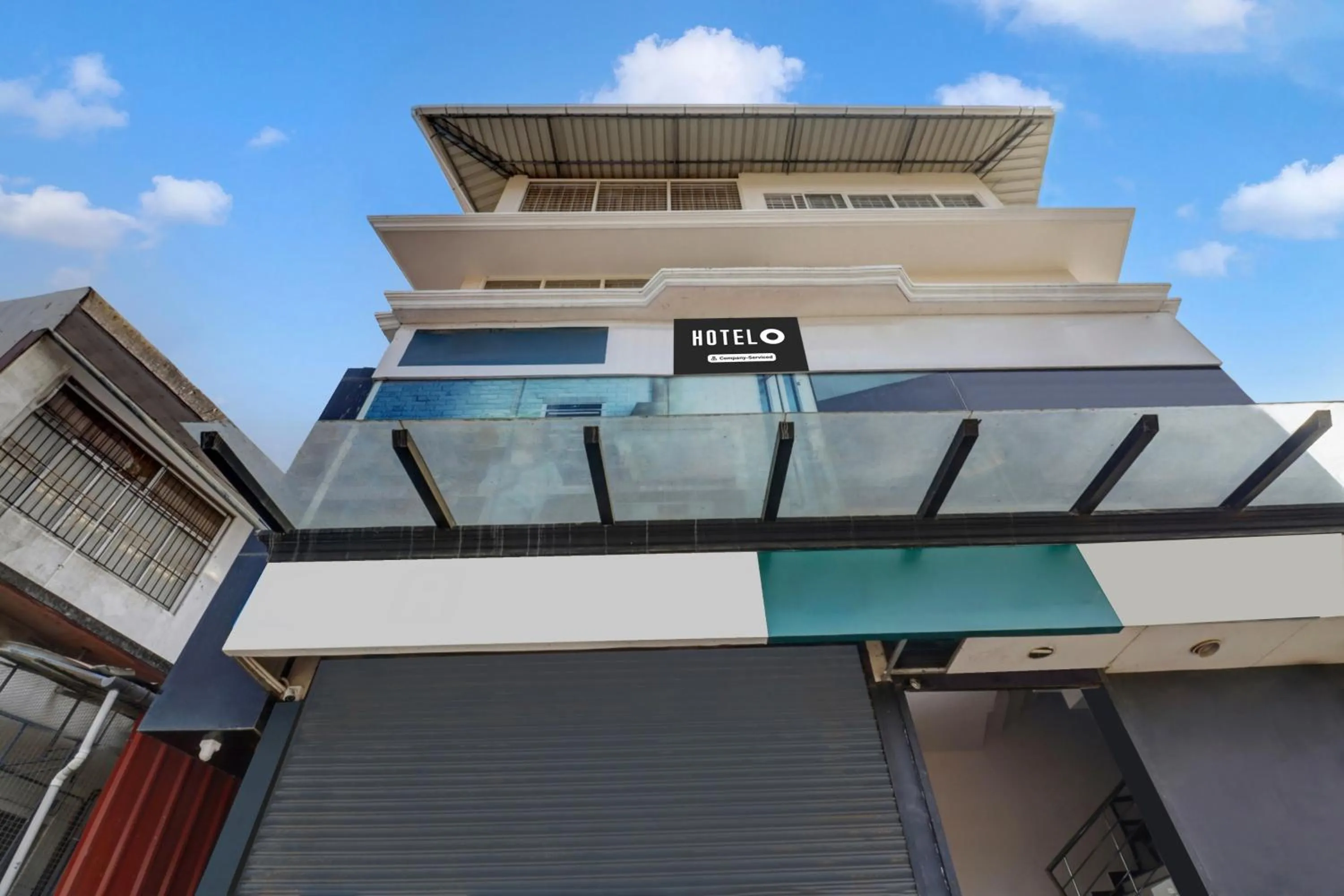 Super Hotel O Anayara Near Lulu Mall formerly Timber Residency