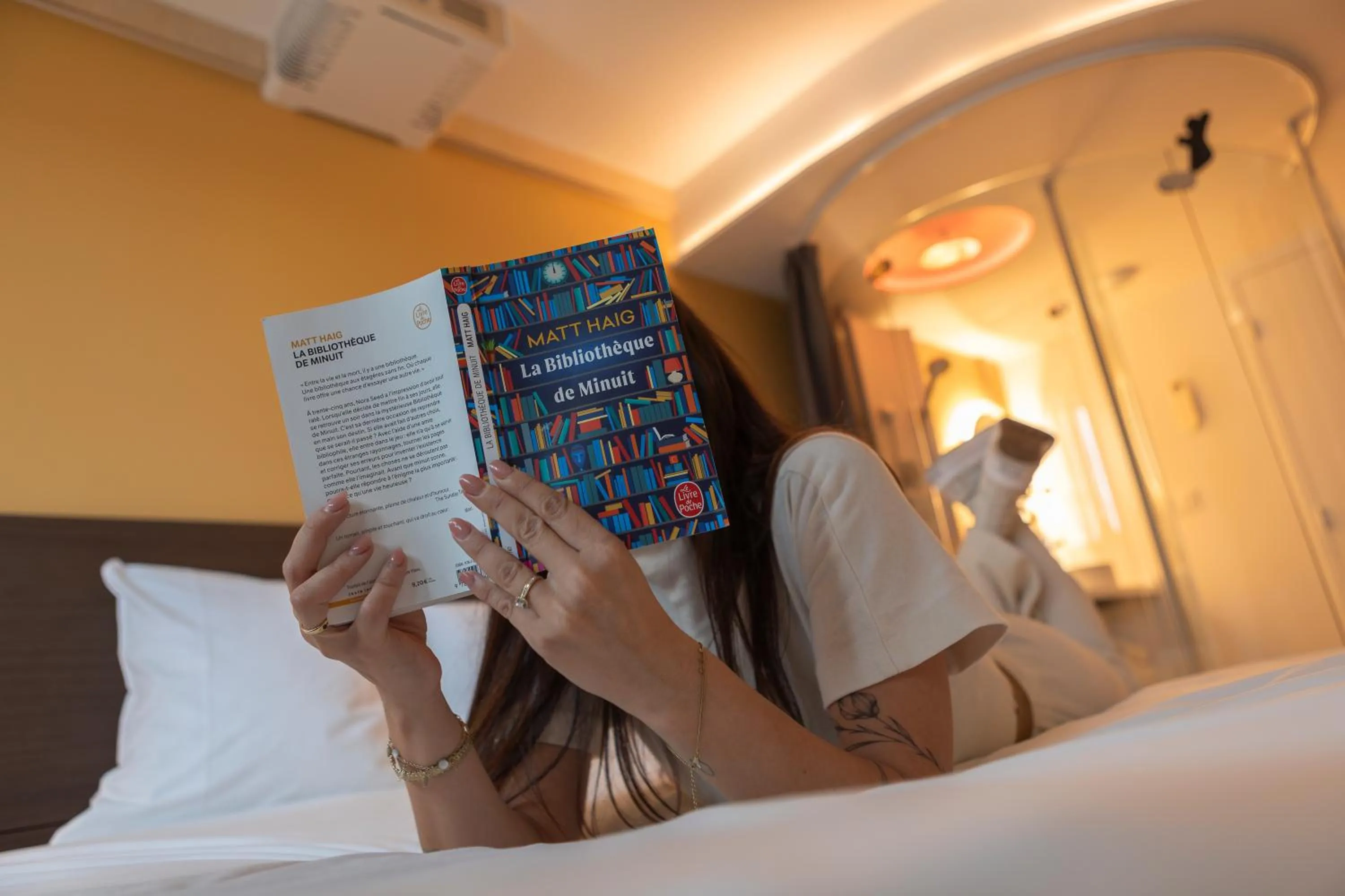 Bed in Nomad Hotel Dijon