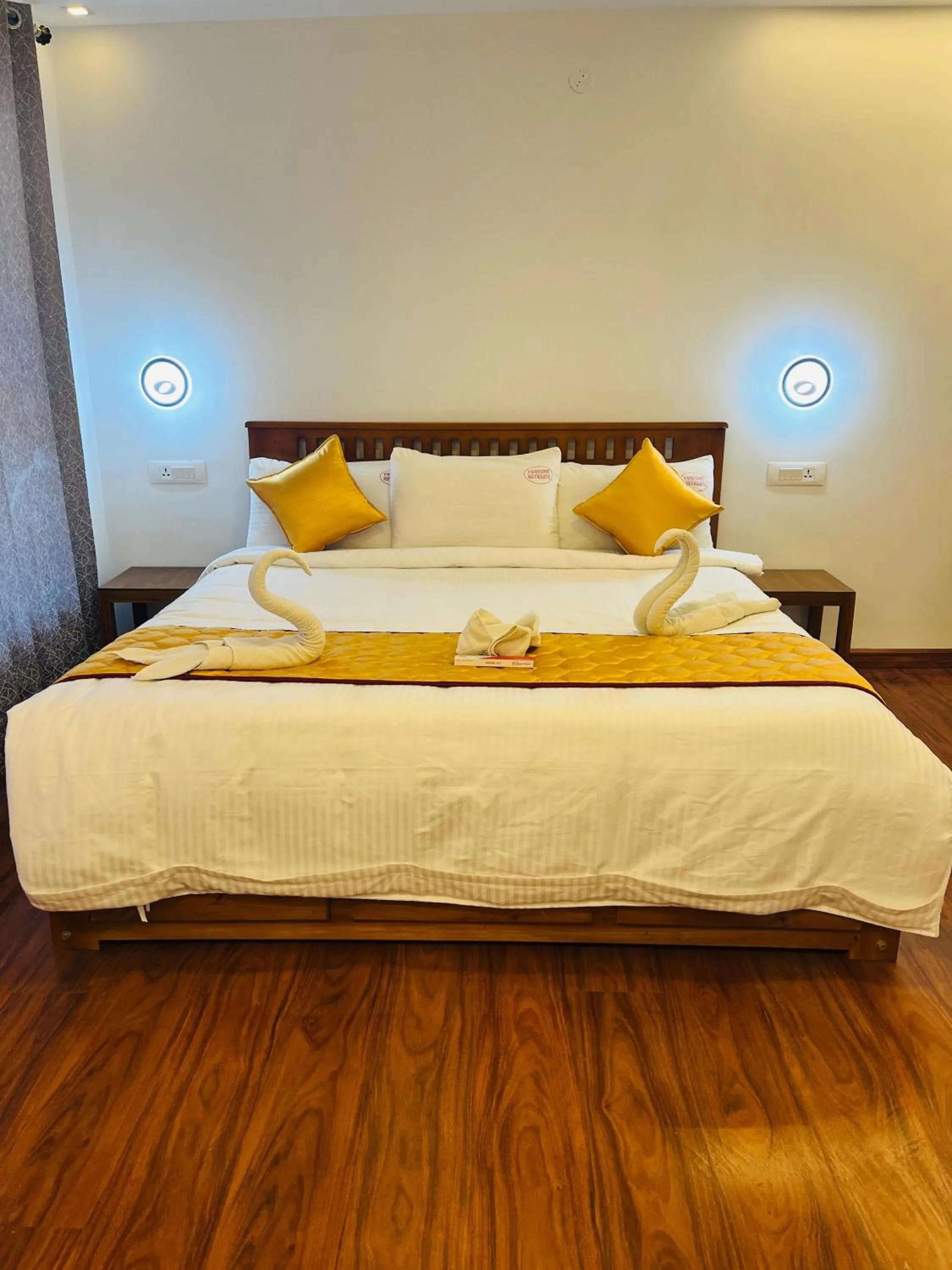 Bed in Fortune Retreats