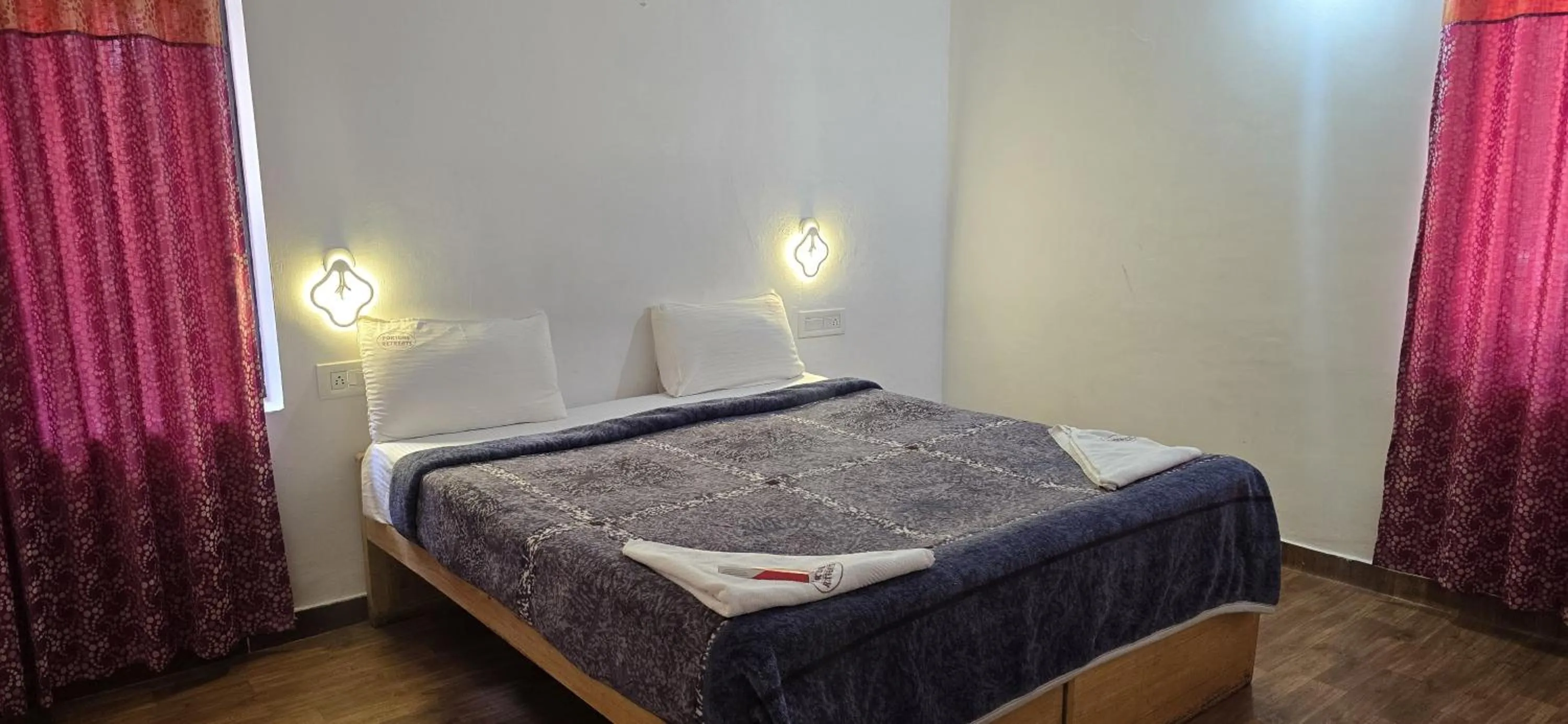 Bed in Fortune Retreats