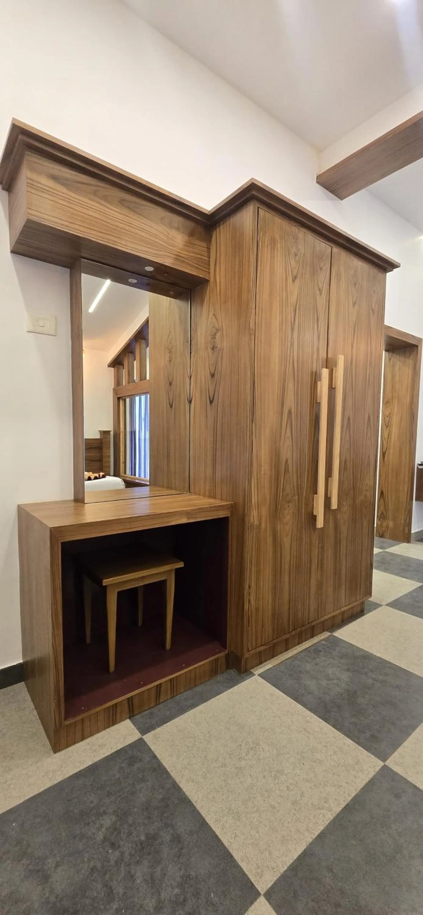 wardrobe in Fortune Retreats