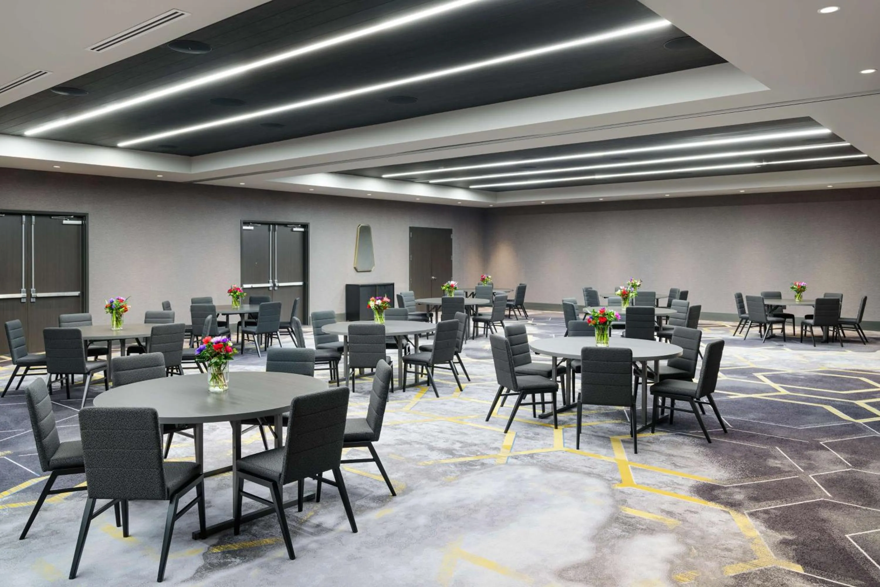 Meeting/conference room in Tempo By Hilton Raleigh Downtown