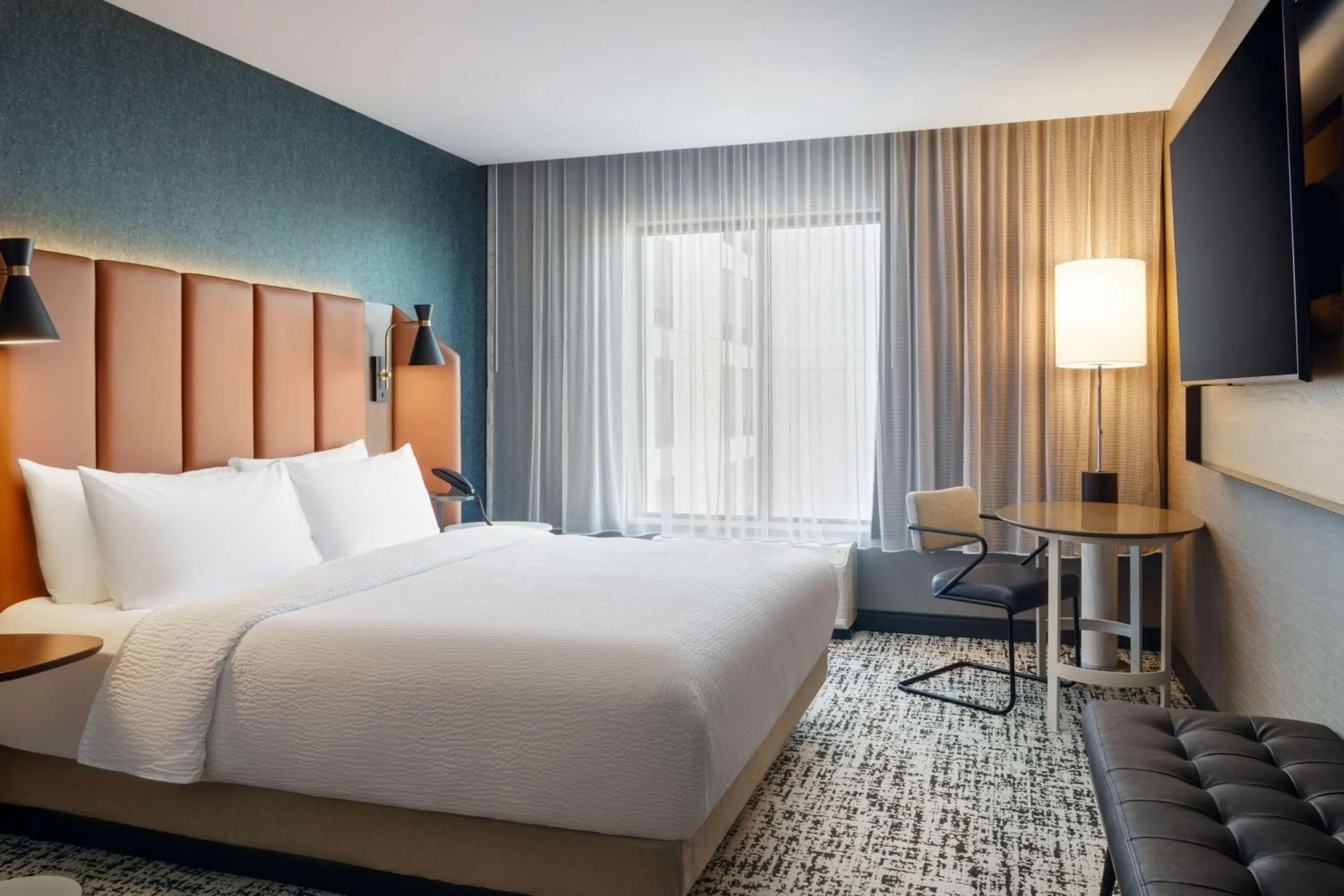 Bed in Tempo By Hilton Raleigh Downtown