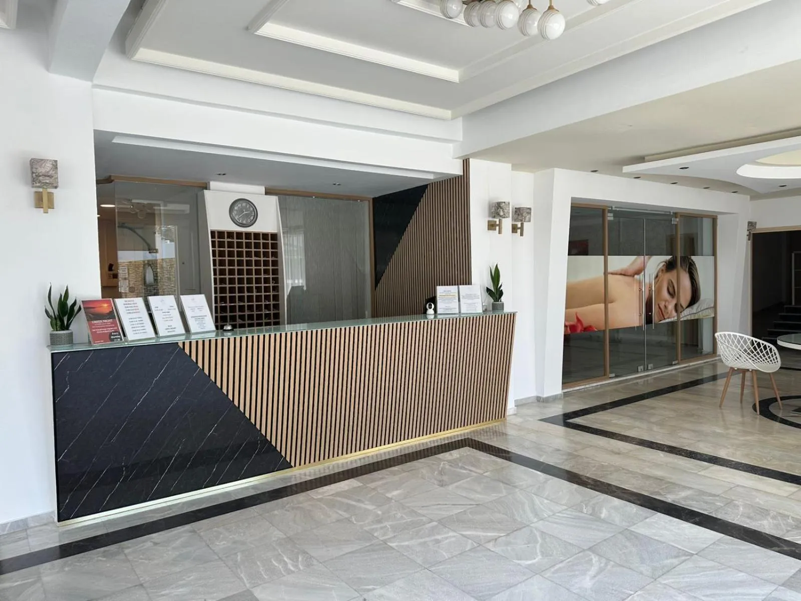 Lobby or reception in Sunset Paradise Resort