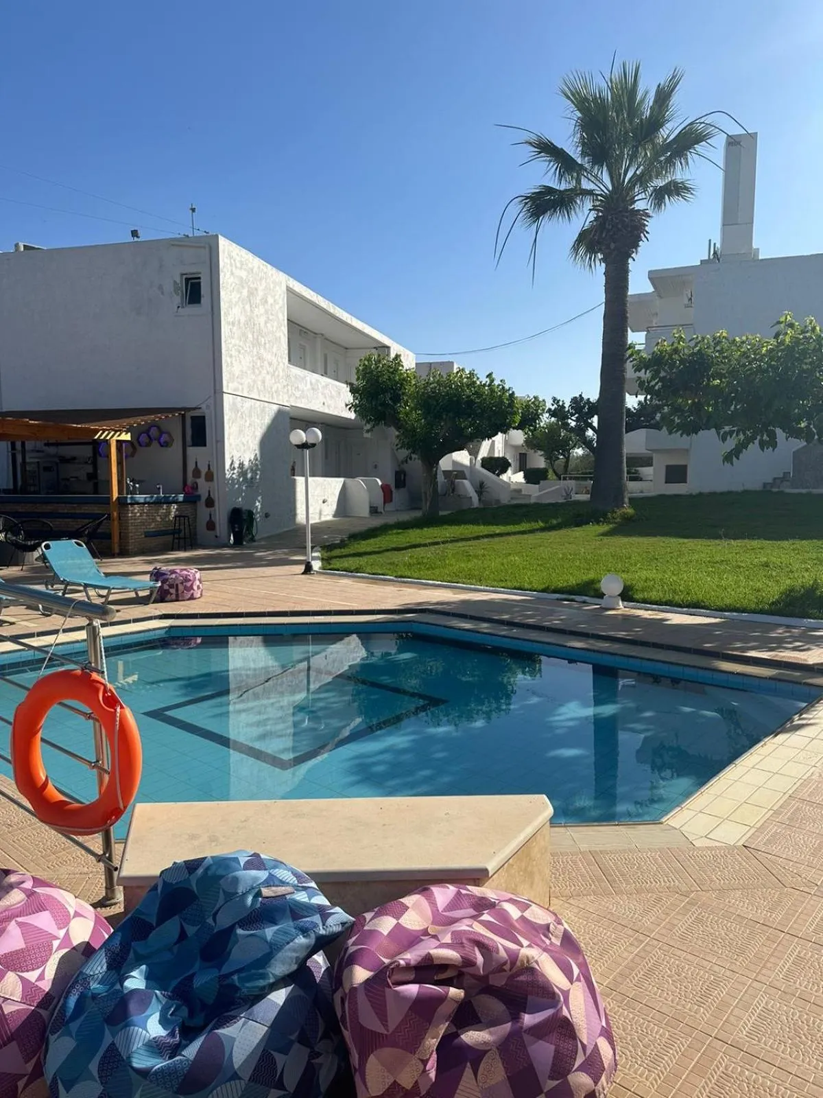 Swimming pool in Sunset Paradise Resort