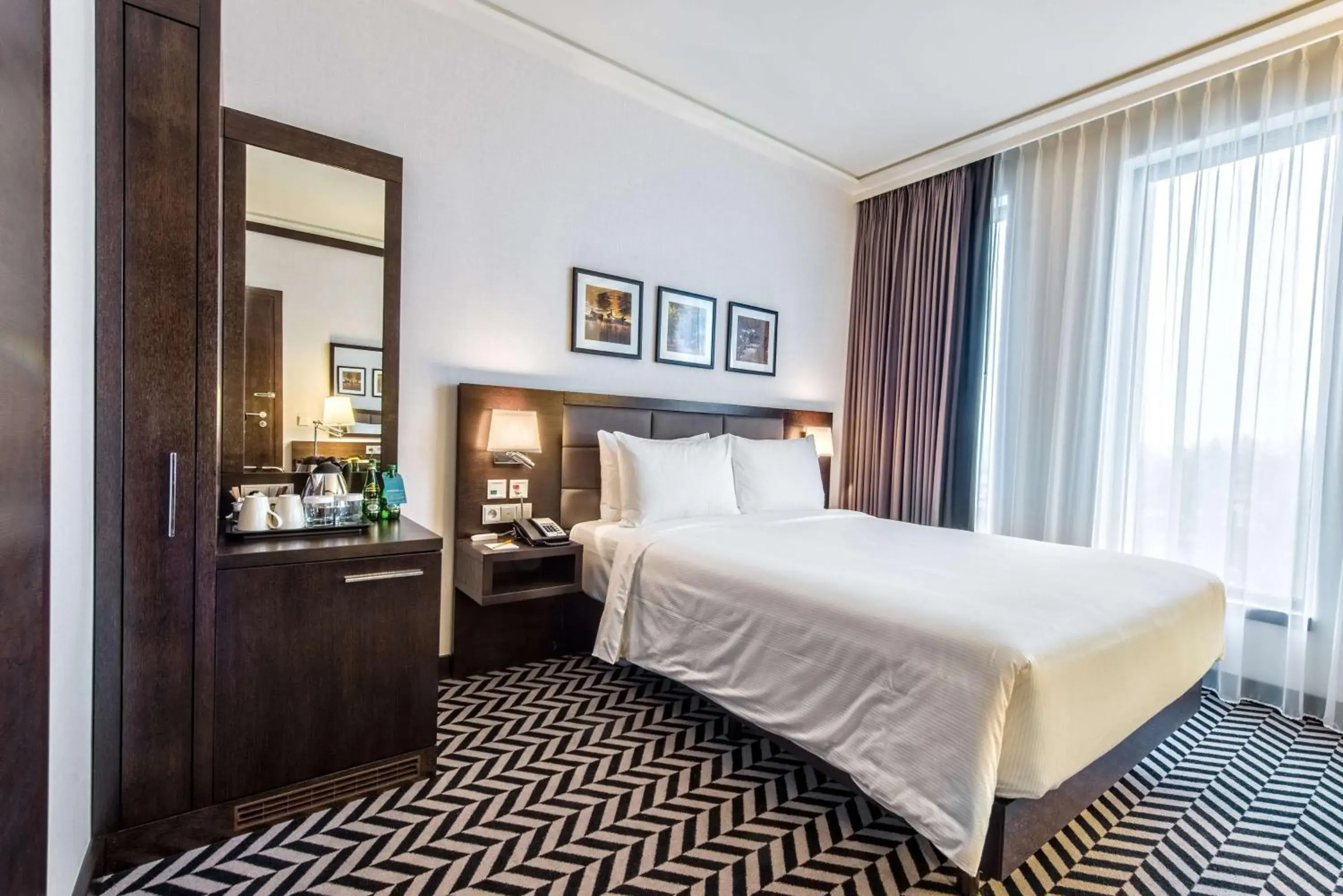 Queen Room - Mobility Access in Hilton Garden Inn Krakow Airport Queen Room - Mobility Access in Hilton Garden Inn Krakow Airport