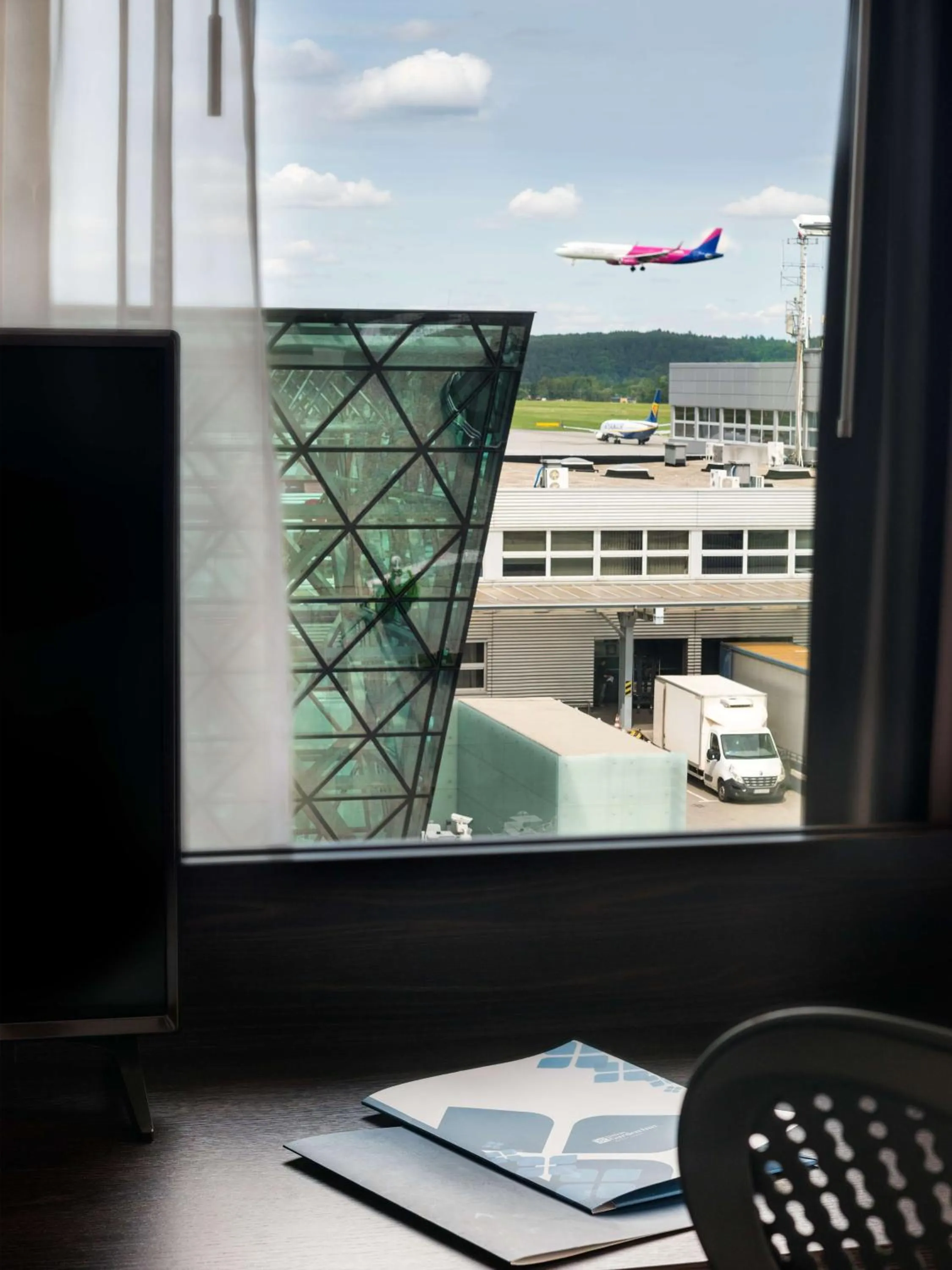 Bedroom in Hilton Garden Inn Krakow Airport