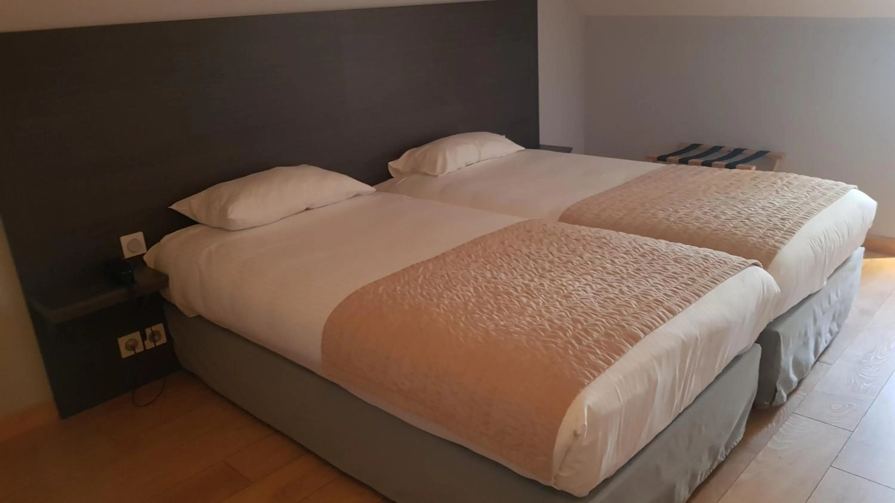 Bedroom, Bed in Logis Hôtel des Deux Forts