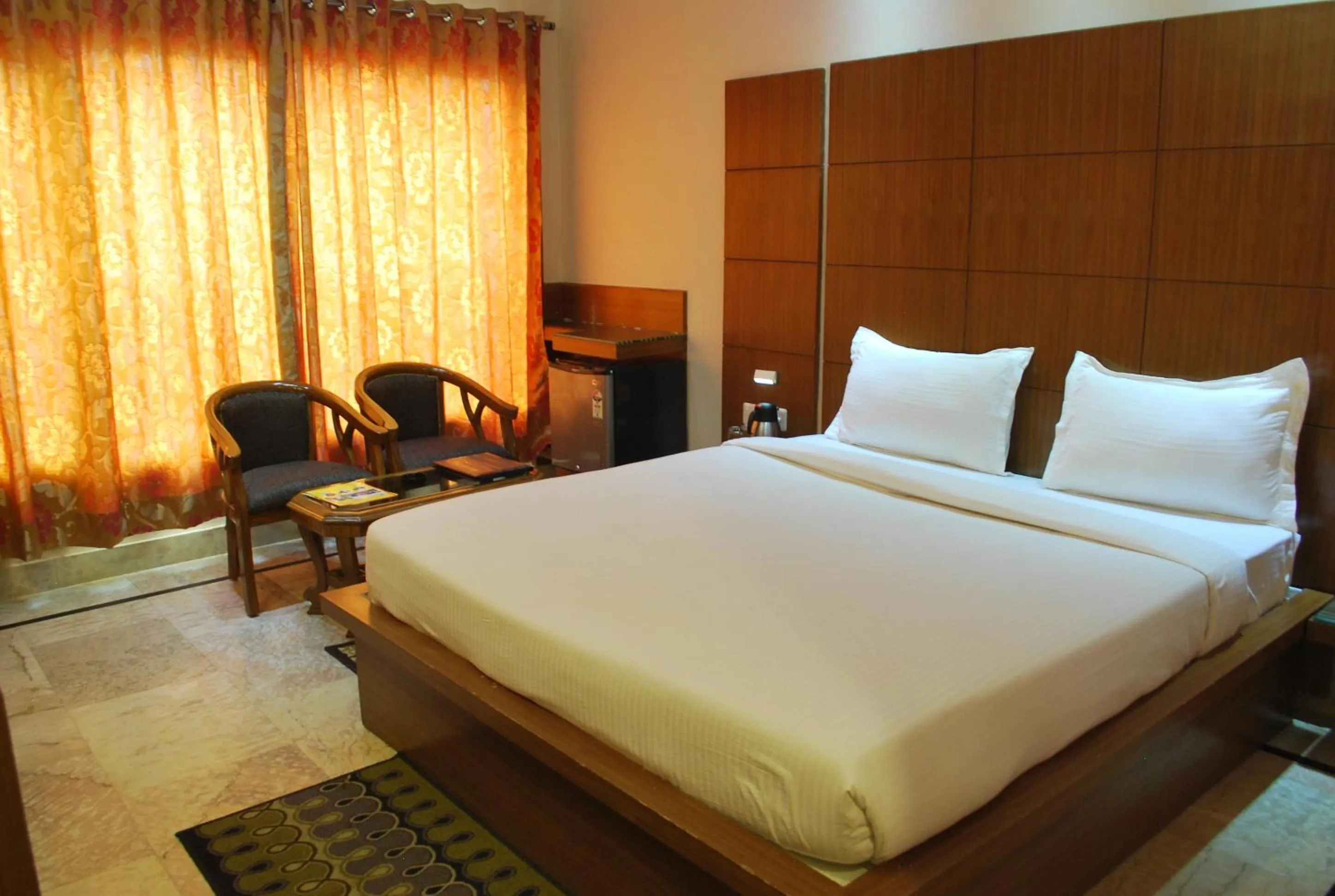 Bed in Hotel Basera Brij Bhoomi Vrindavan