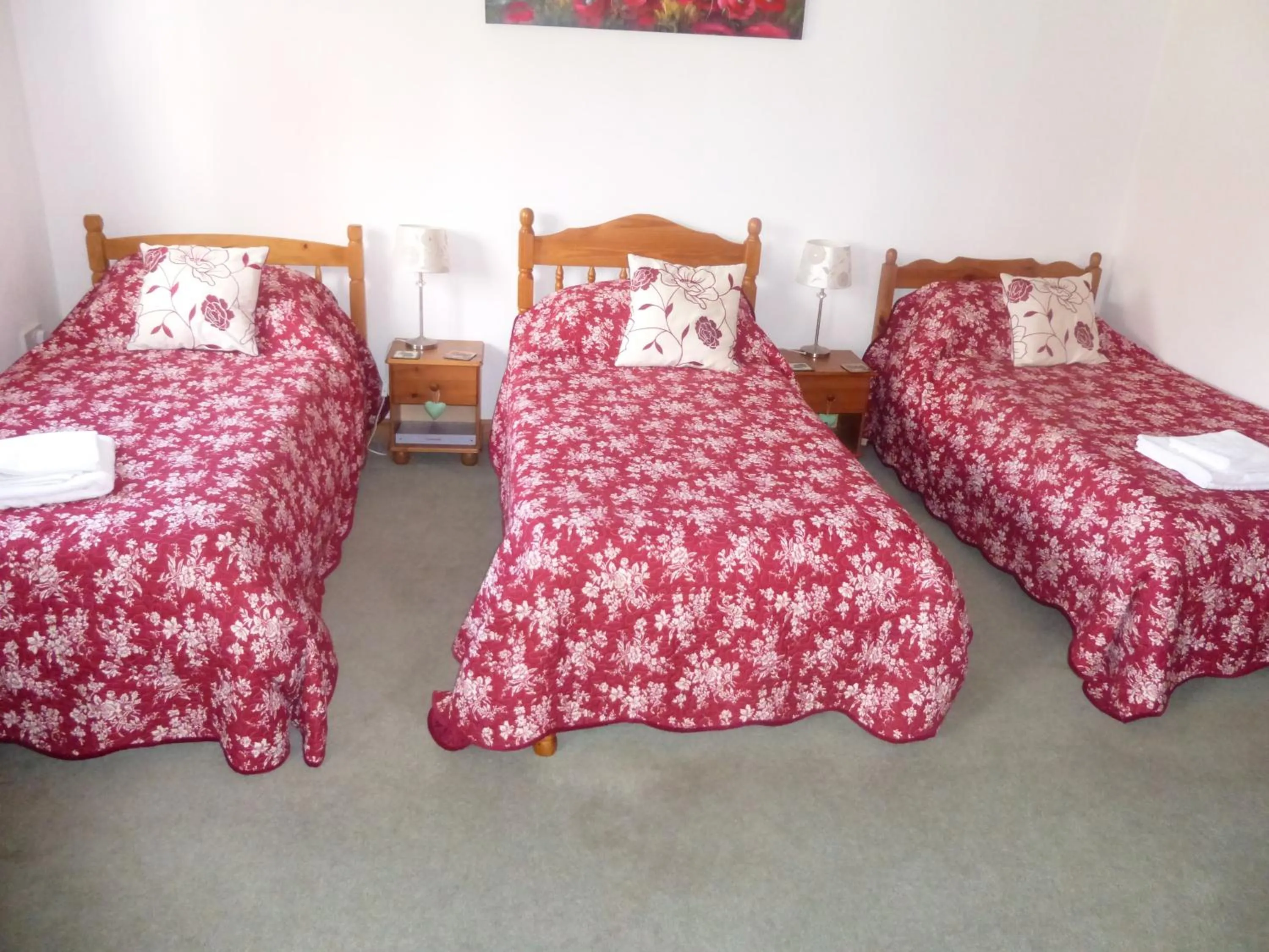 Bed in Strawberry Cottage B&B